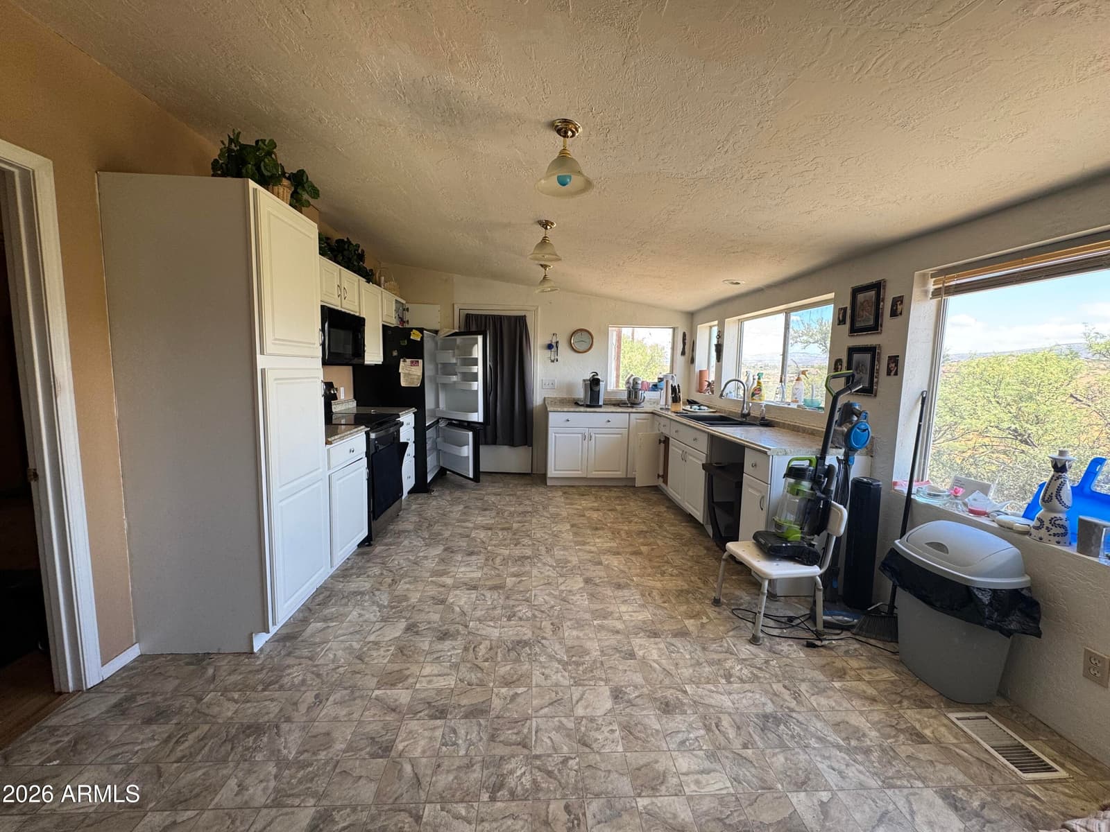 10635 E Reitz Circle, Cornville, AZ 86325 — photo 12 of 35