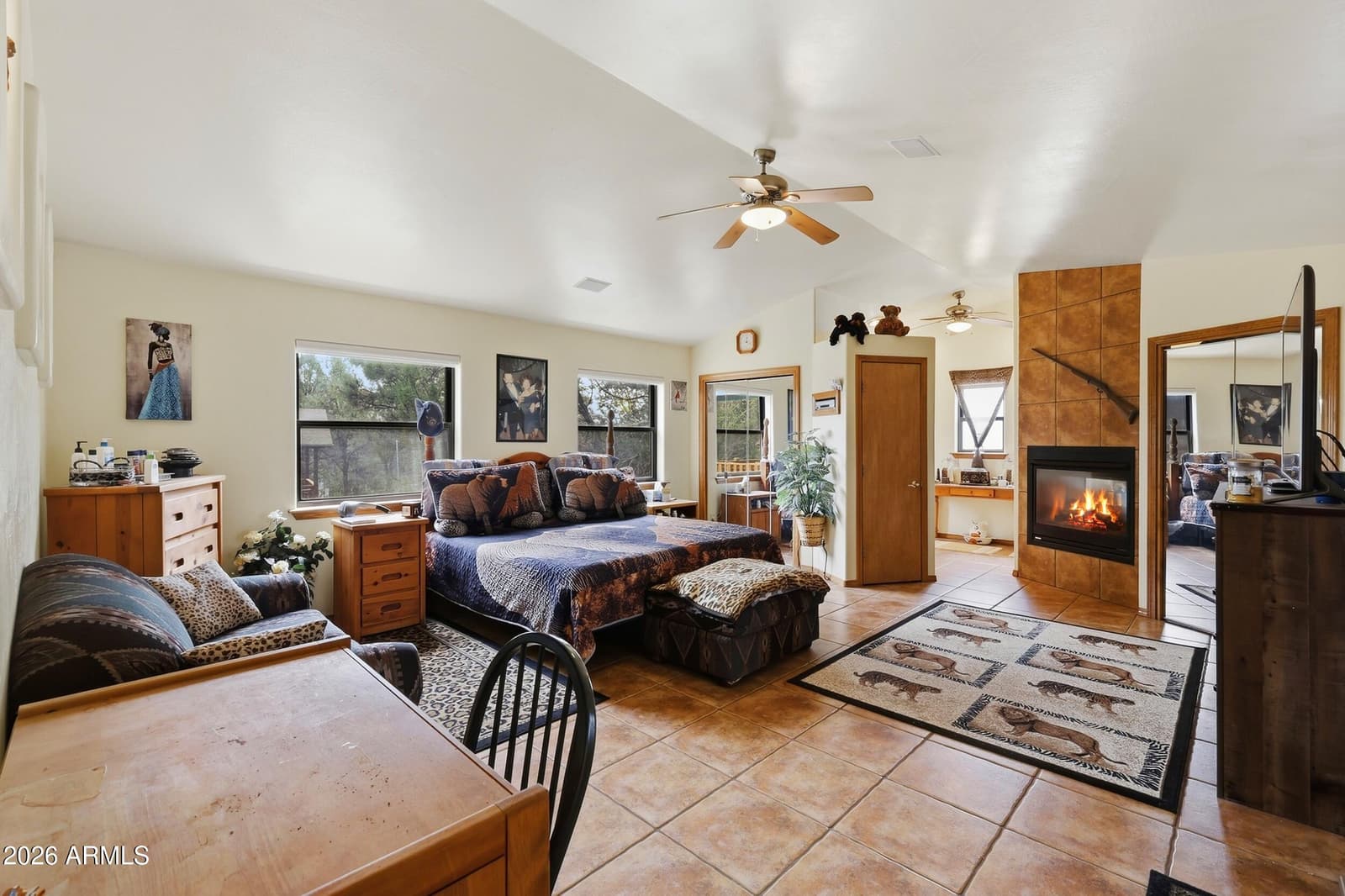 2803 Dogleg Way, Overgaard, AZ 85933 — photo 15 of 52