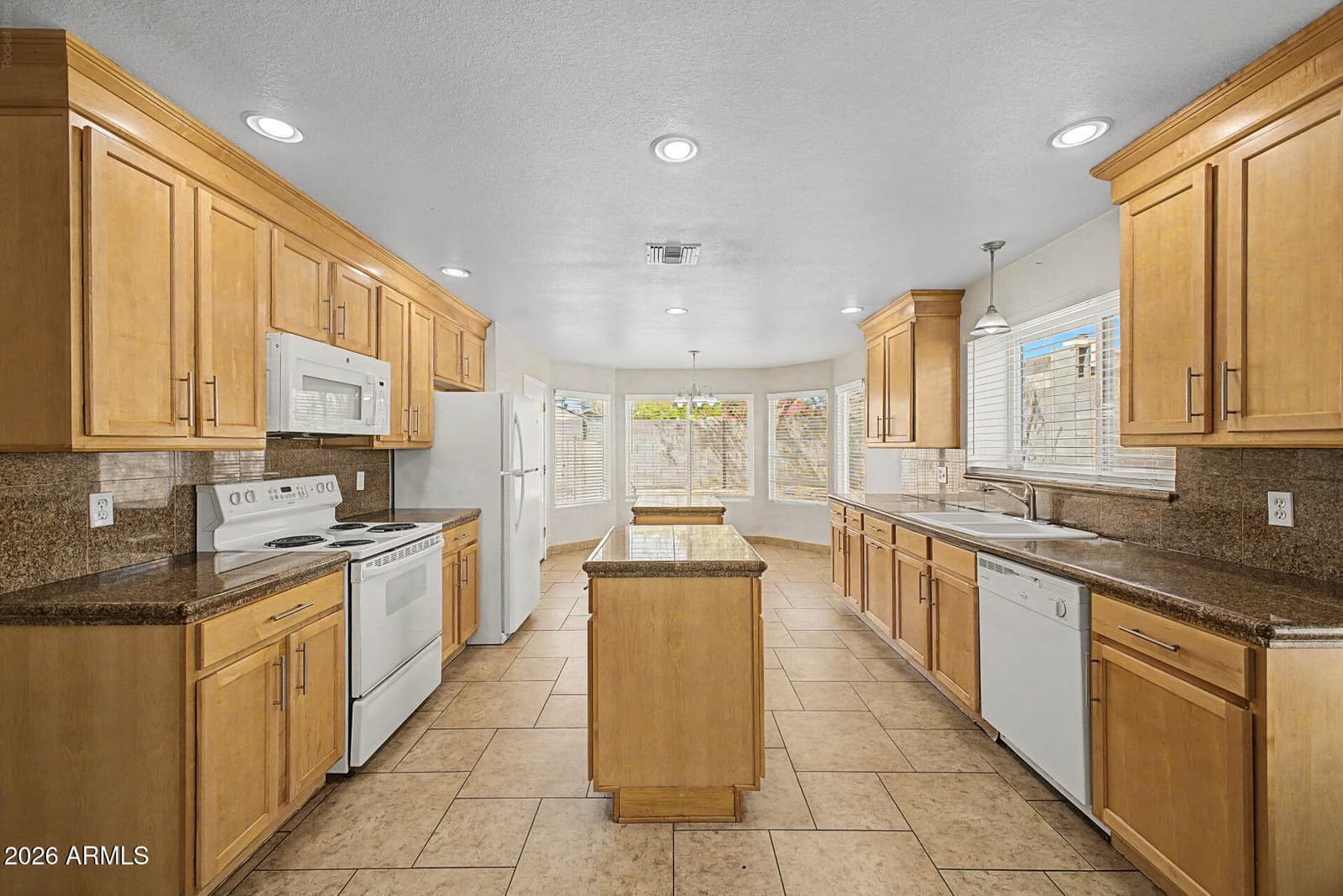 1632 N Bullmoose Drive, Chandler, AZ 85224 — photo 15 of 39