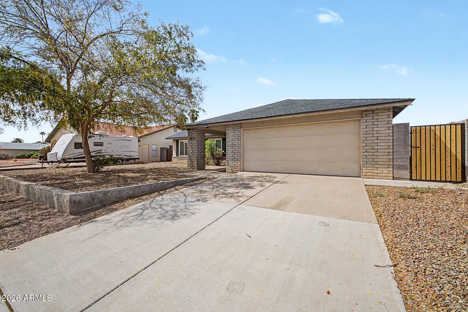 1632 N Bullmoose Drive, Chandler, AZ 85224 — photo 3 of 39