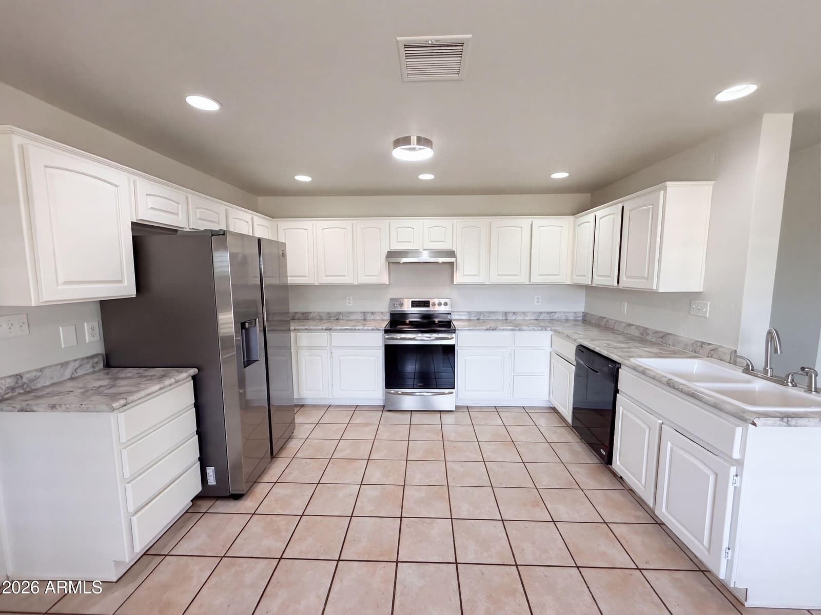 6339 W Monterosa Street, Phoenix, AZ 85033 — photo 2 of 38