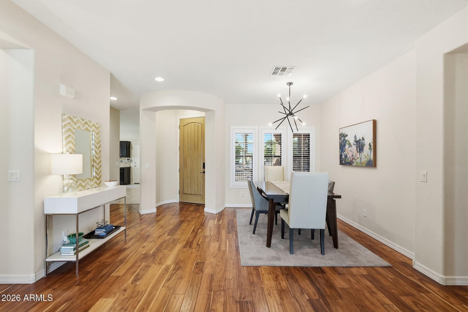 7053 N 7th Avenue, Phoenix, AZ 85021 — photo 5 of 29