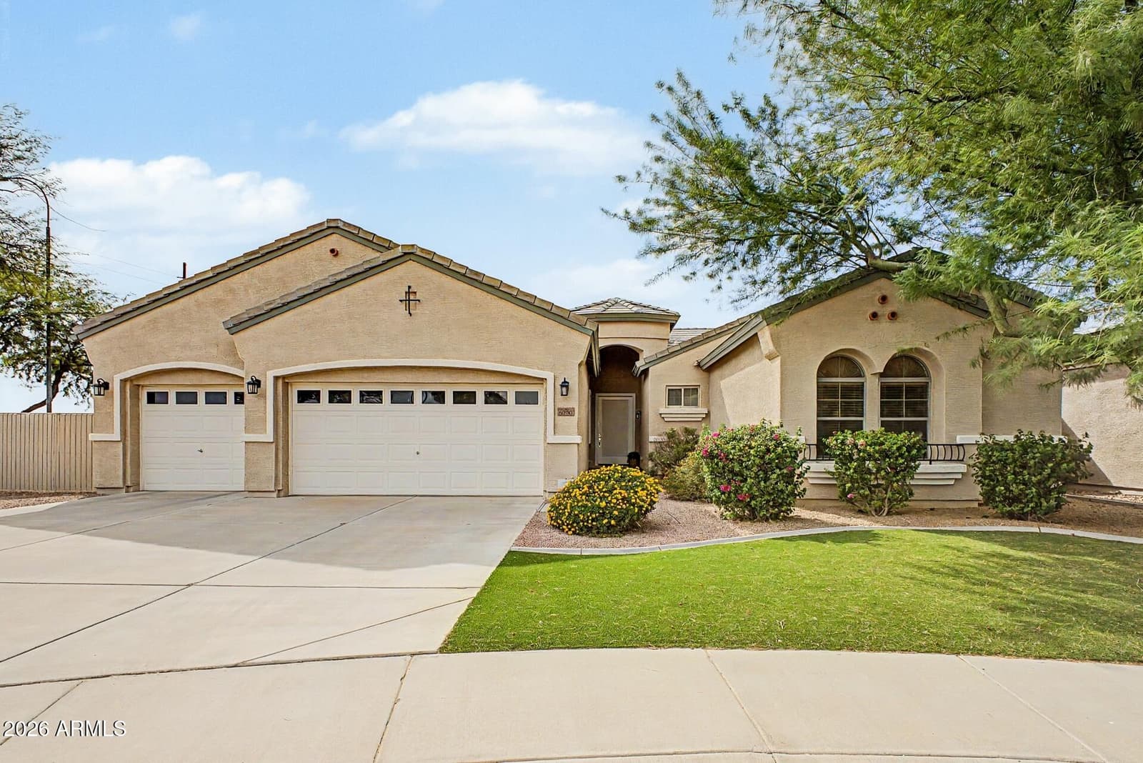 6990 S Nash Way, Chandler, AZ 85249 — photo 1 of 57