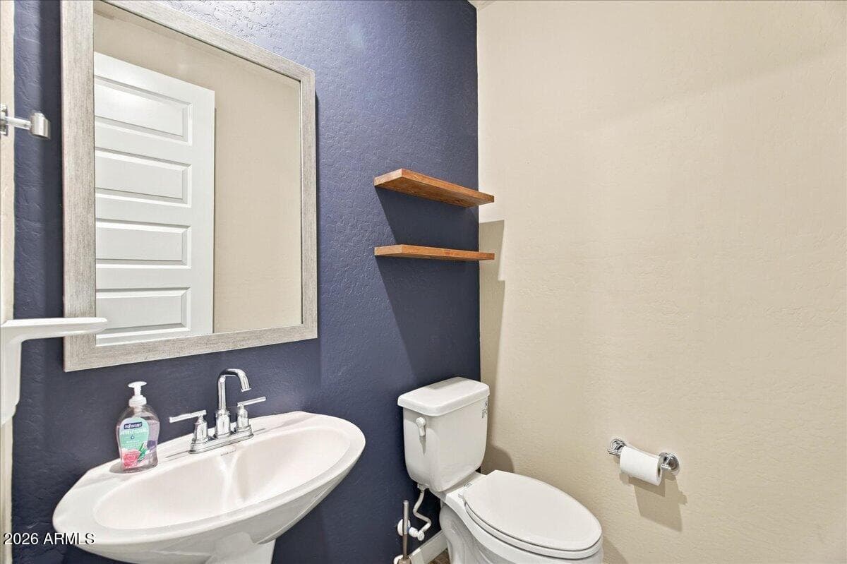 924 E Anderson Avenue, Phoenix, AZ 85022 — photo 12 of 84