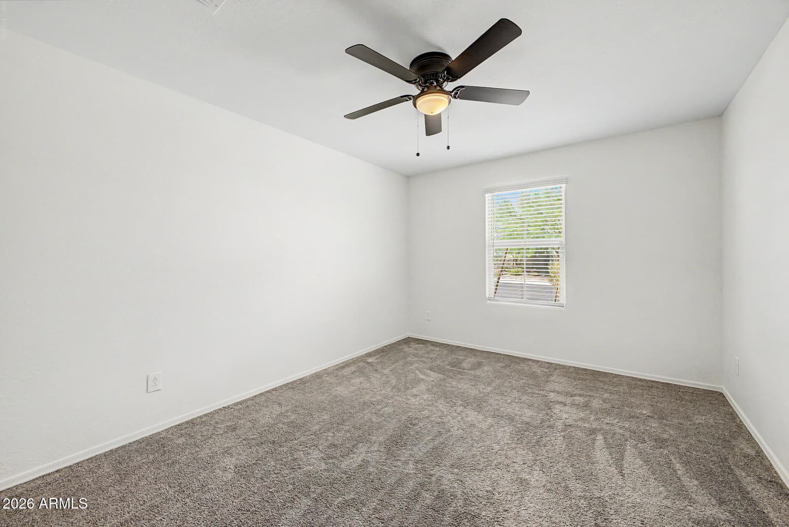 12645 W Palmaire Avenue, Glendale, AZ 85307 — photo 21 of 38