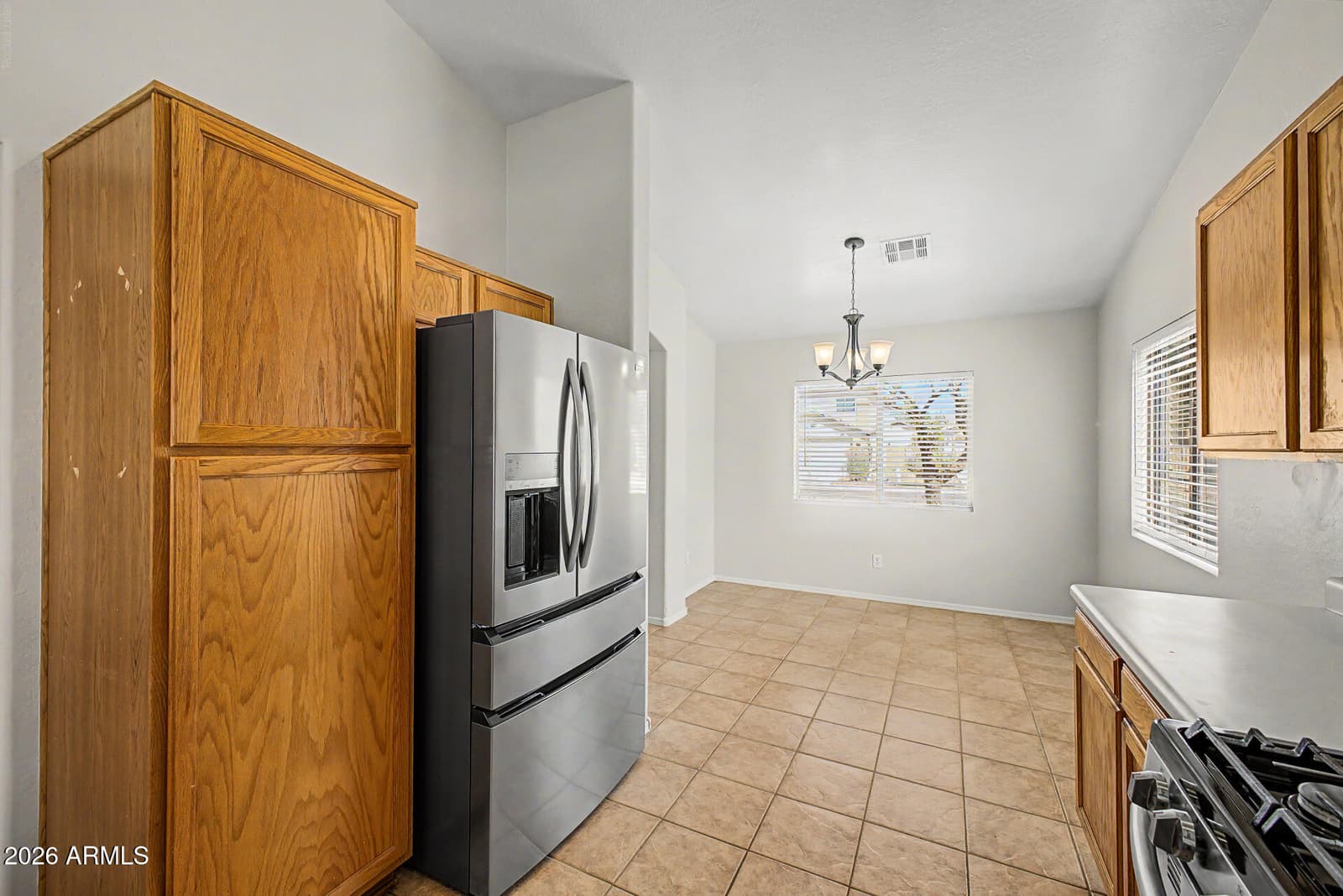6233 W Encinas Lane, Phoenix, AZ 85043 — photo 8 of 15