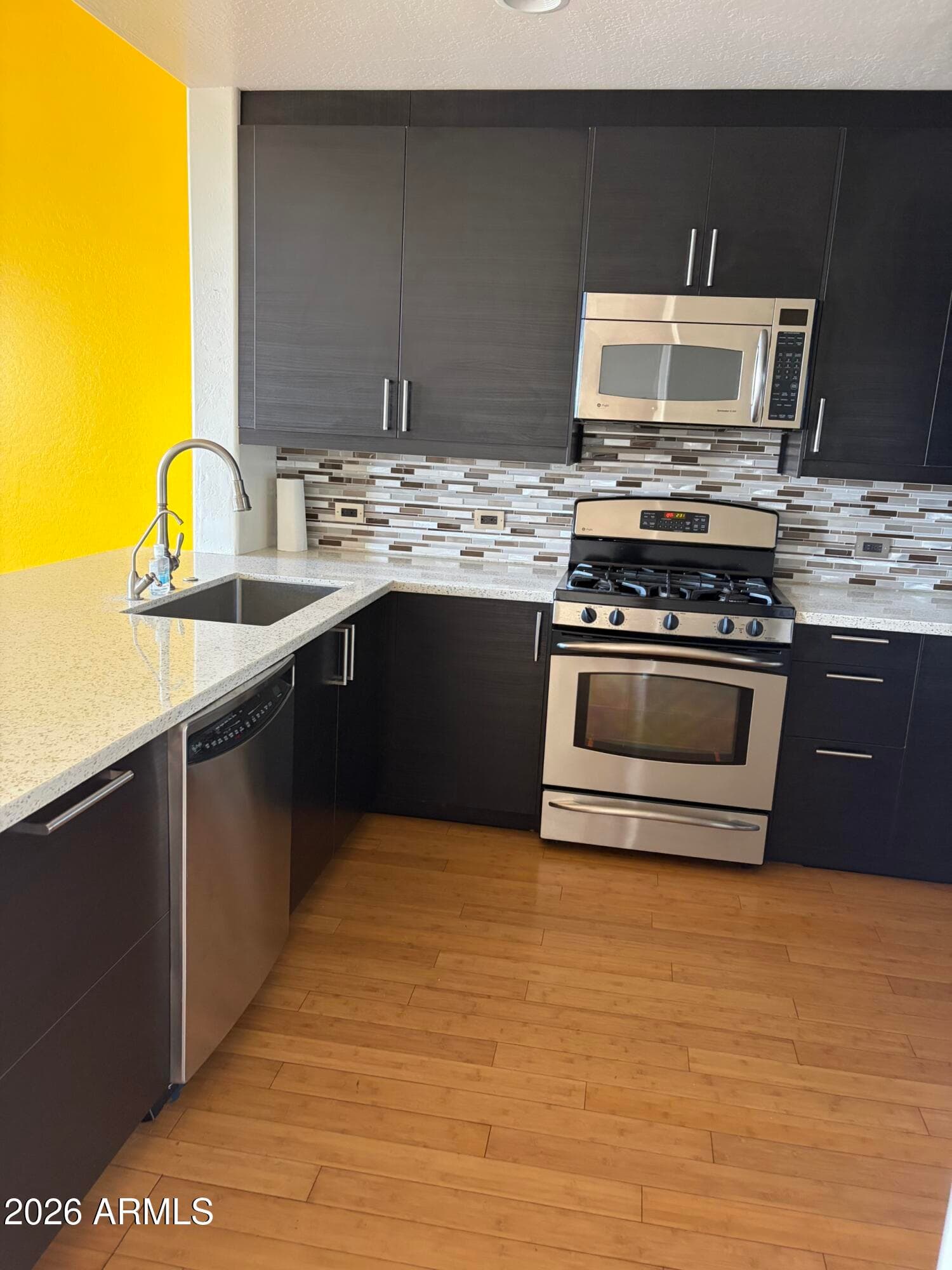 17 W Vernon Avenue 612, Phoenix, AZ 85003 — photo 4 of 25