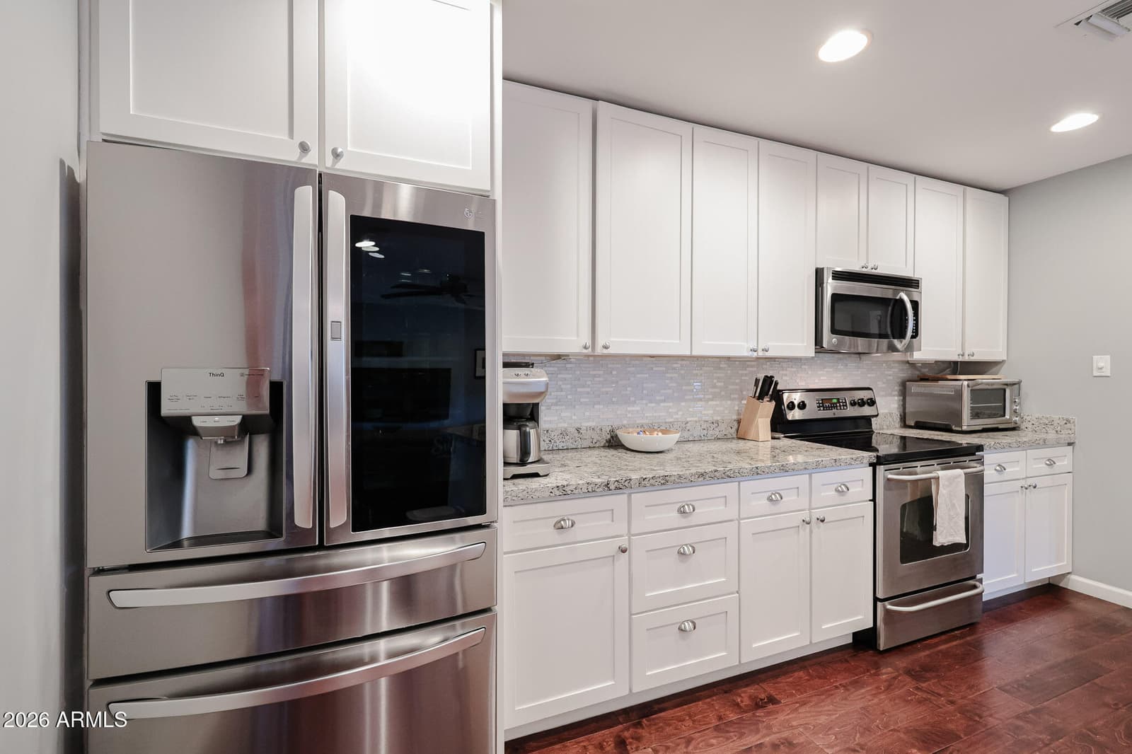 410 W Flower Street, Phoenix, AZ 85013 — photo 10 of 26