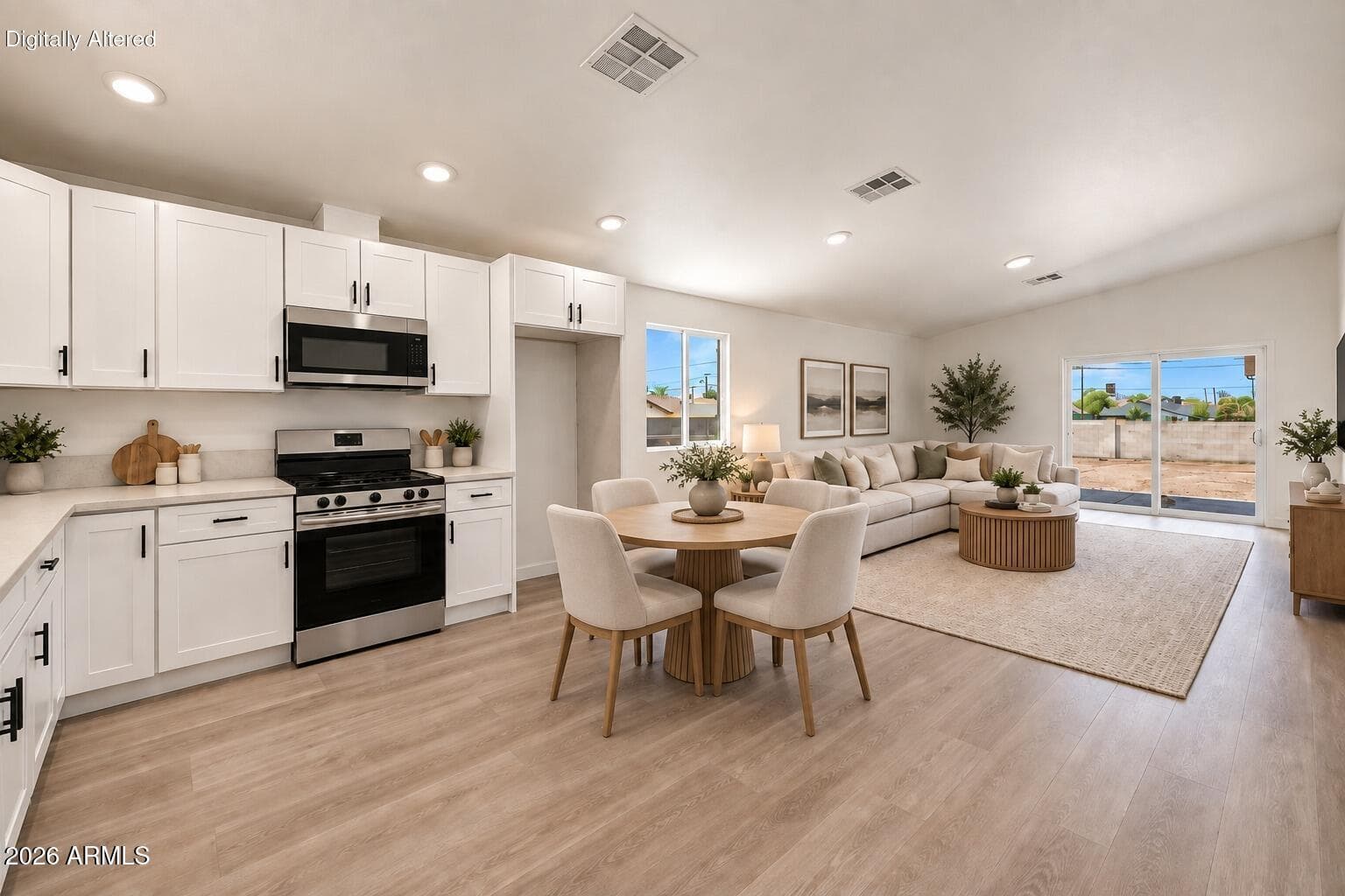9618 N 10th Avenue, Phoenix, AZ 85021 — photo 5 of 15
