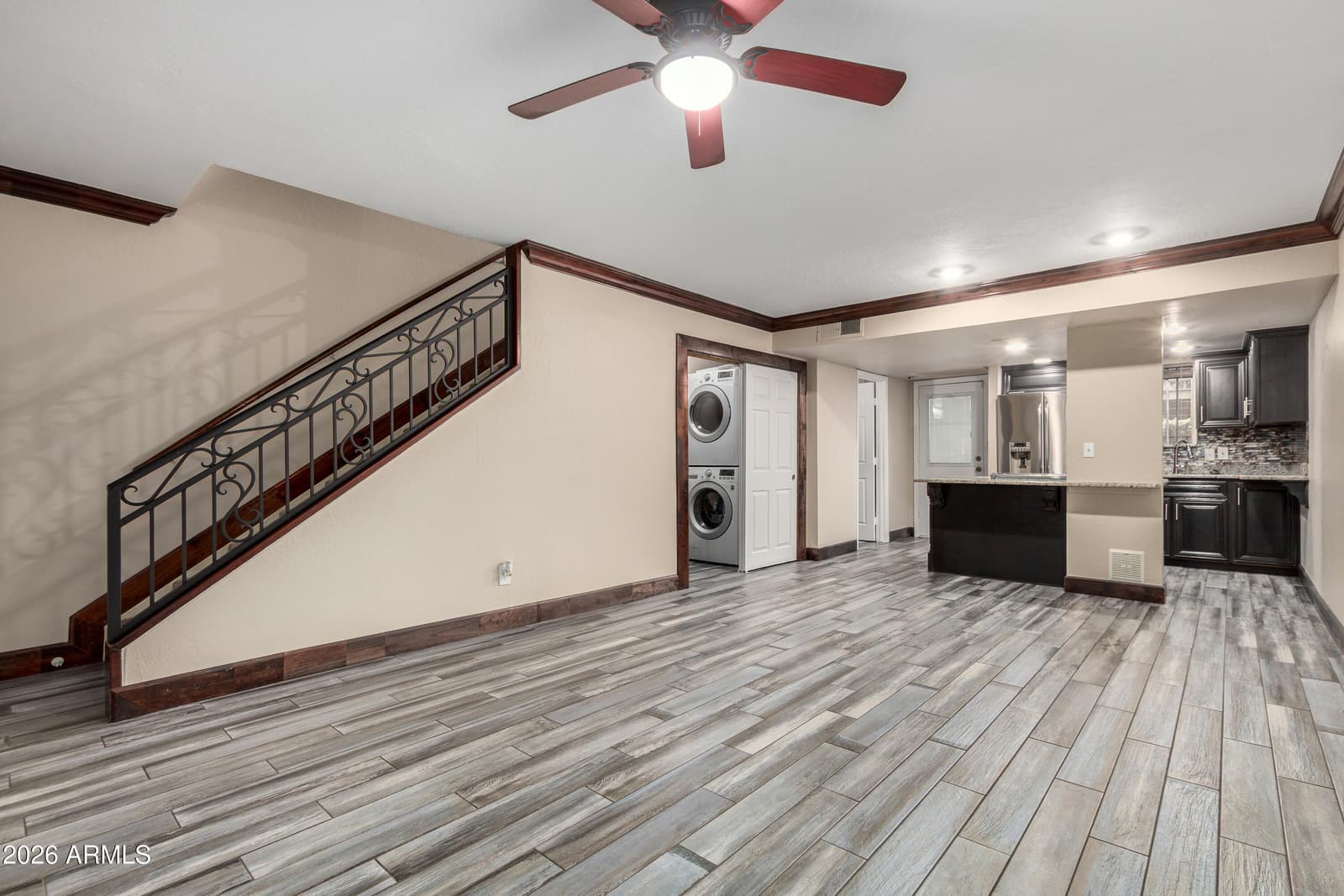 7126 N 19th Avenue 228, Phoenix, AZ 85021 — photo 3 of 12