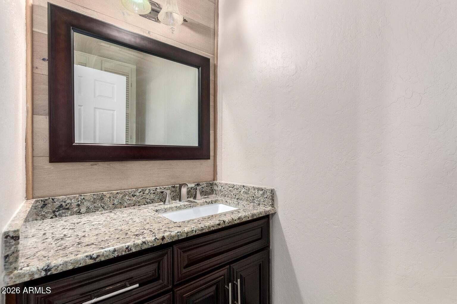 7126 N 19th Avenue 228, Phoenix, AZ 85021 — photo 7 of 12