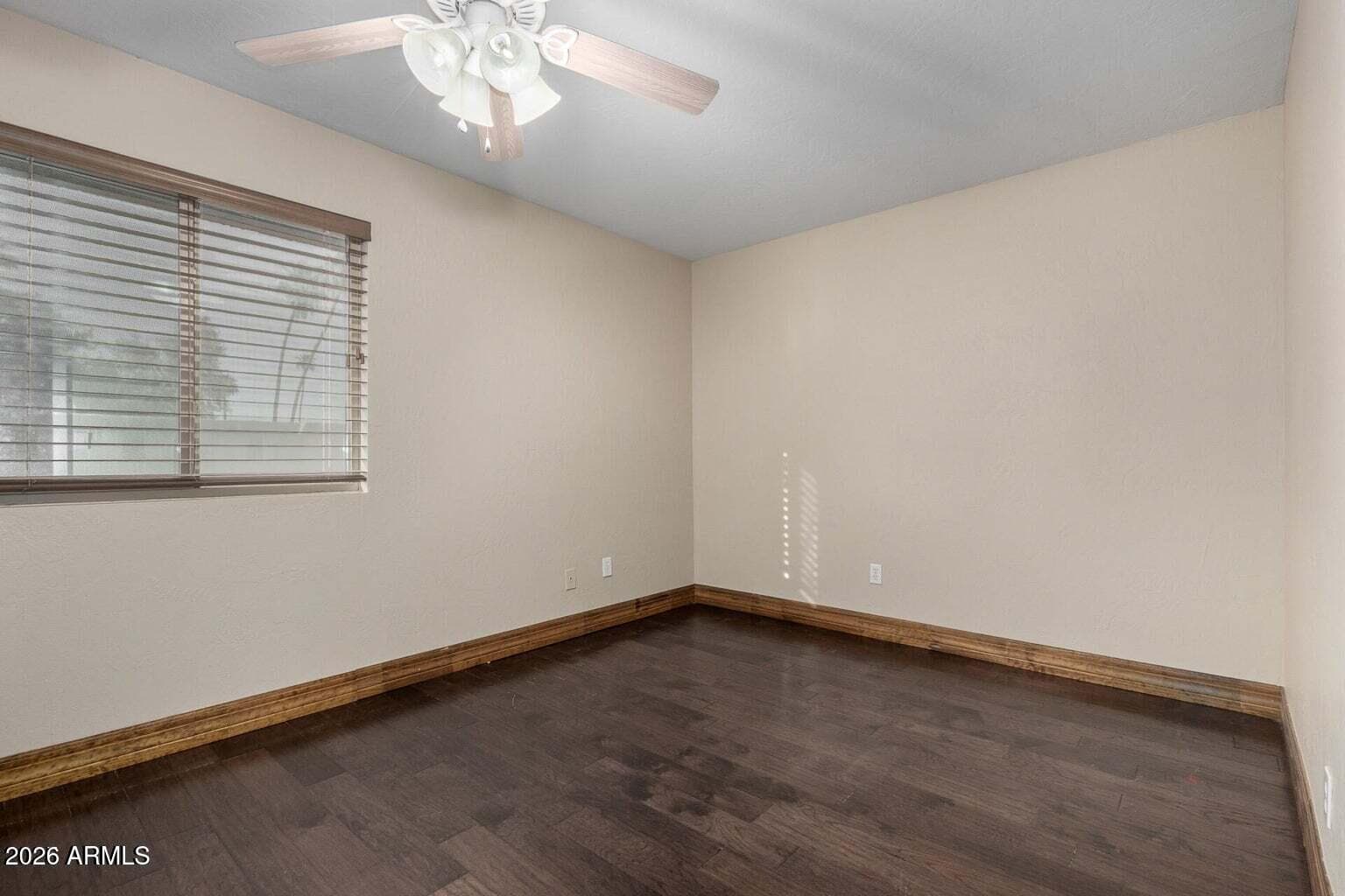 7126 N 19th Avenue 228, Phoenix, AZ 85021 — photo 8 of 12