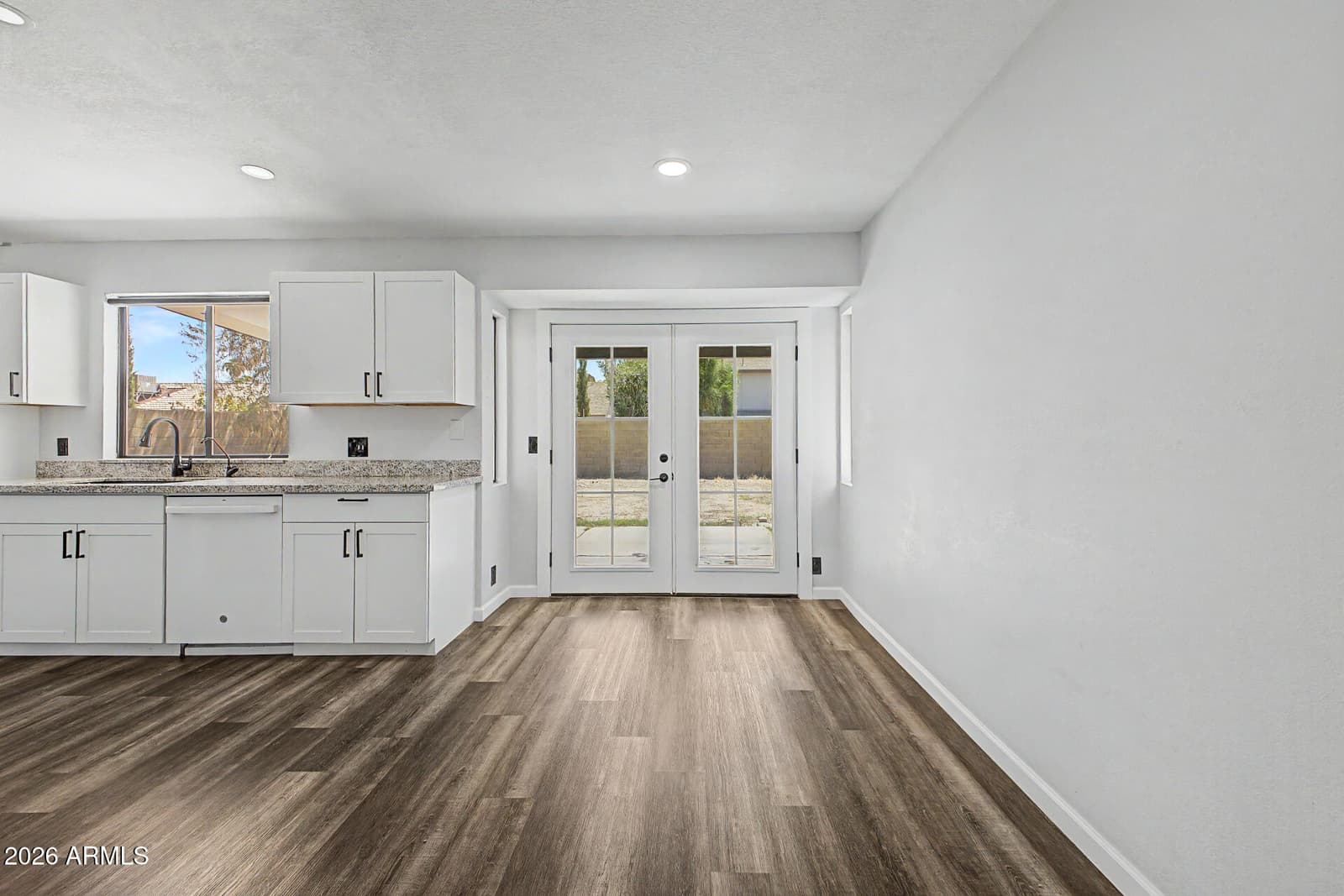 4009 W Misty Willow Lane, Glendale, AZ 85310 — photo 7 of 29