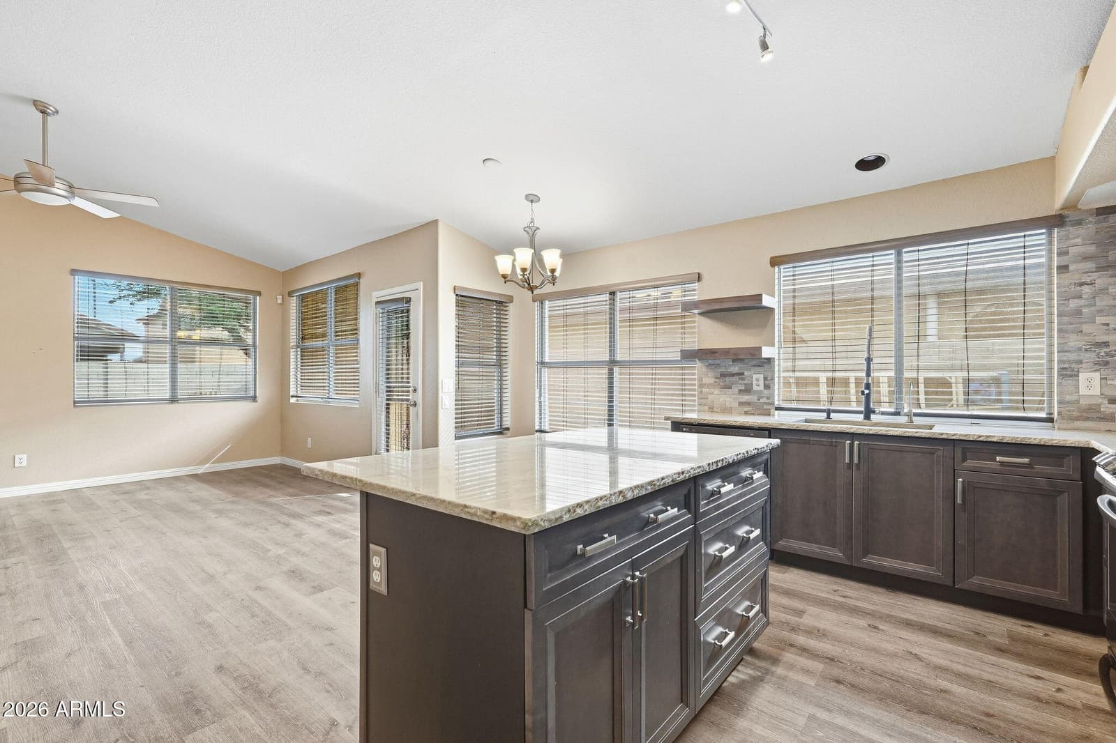 702 E Kyle Drive, Gilbert, AZ 85296 — photo 9 of 30
