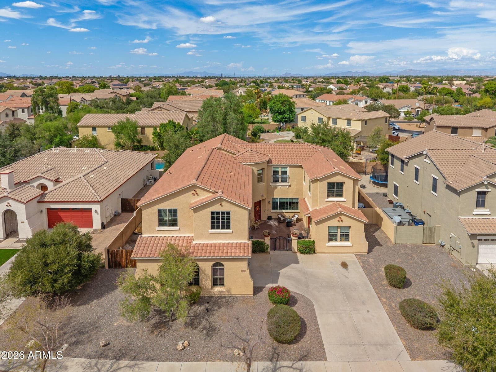 2894 E Janelle Way, Gilbert, AZ 85298 — photo 1 of 35