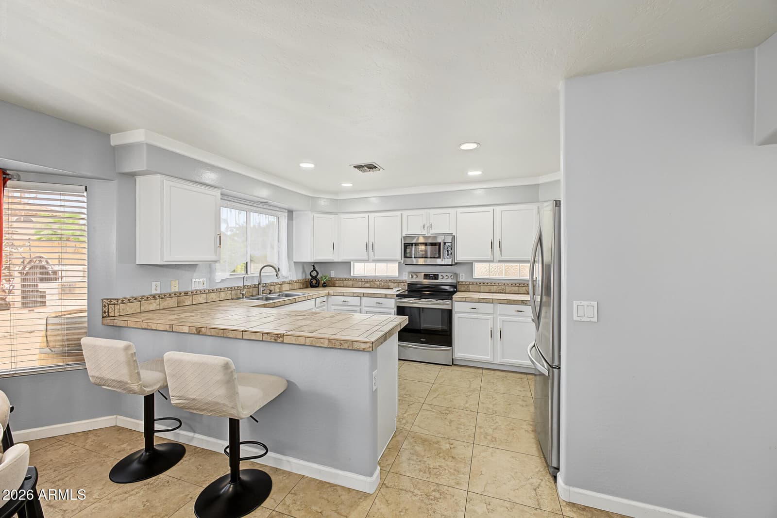 1021 E Rosebud Drive, San Tan Valley, AZ 85143 — photo 16 of 42