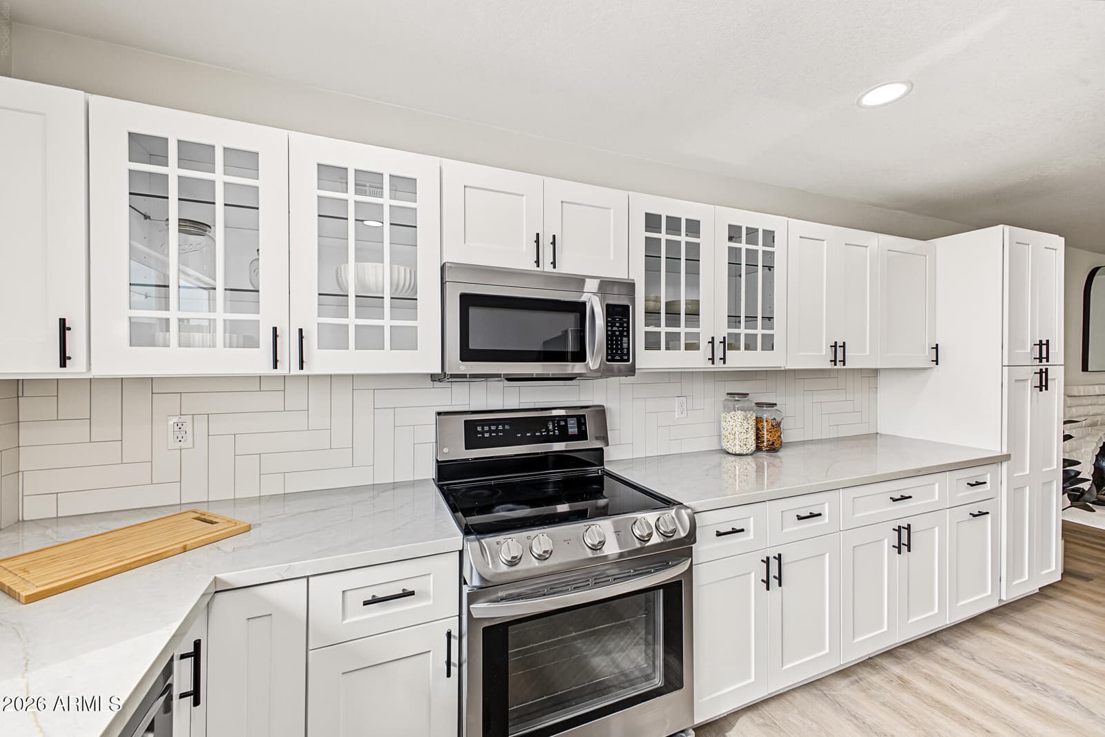 14216 N 39th Drive, Phoenix, AZ 85053 — photo 16 of 37