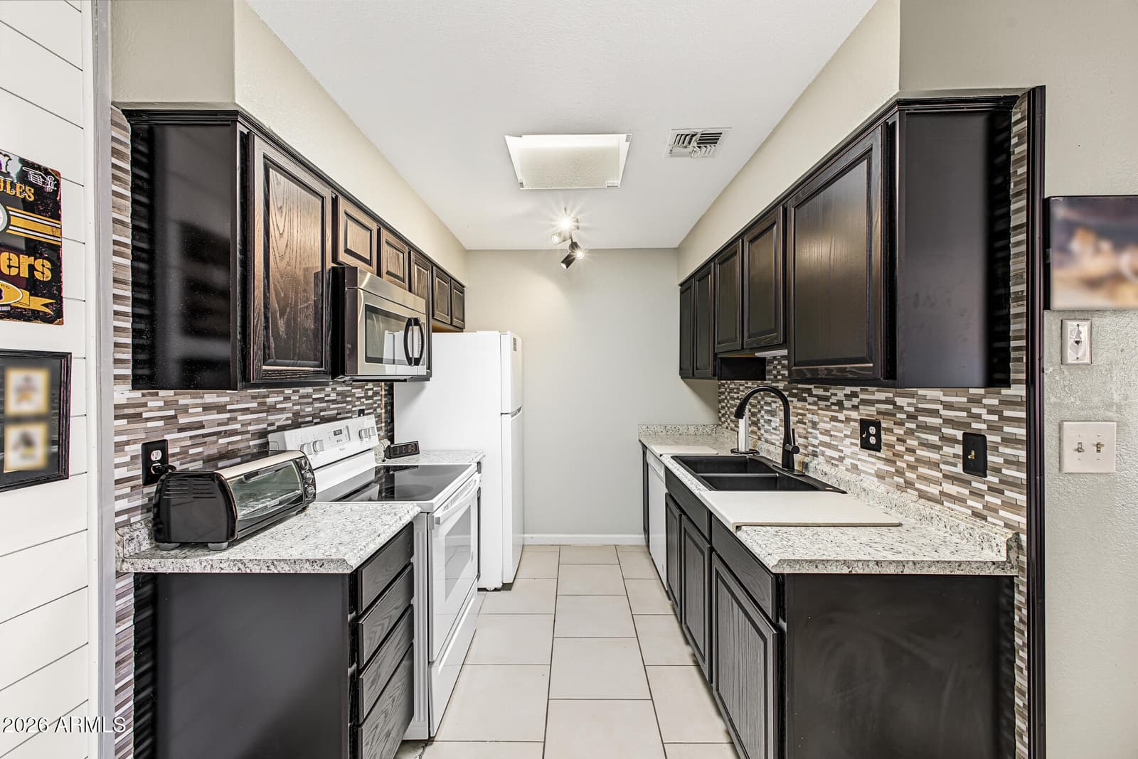20236 N 6th Drive 3, Phoenix, AZ 85027 — photo 9 of 25