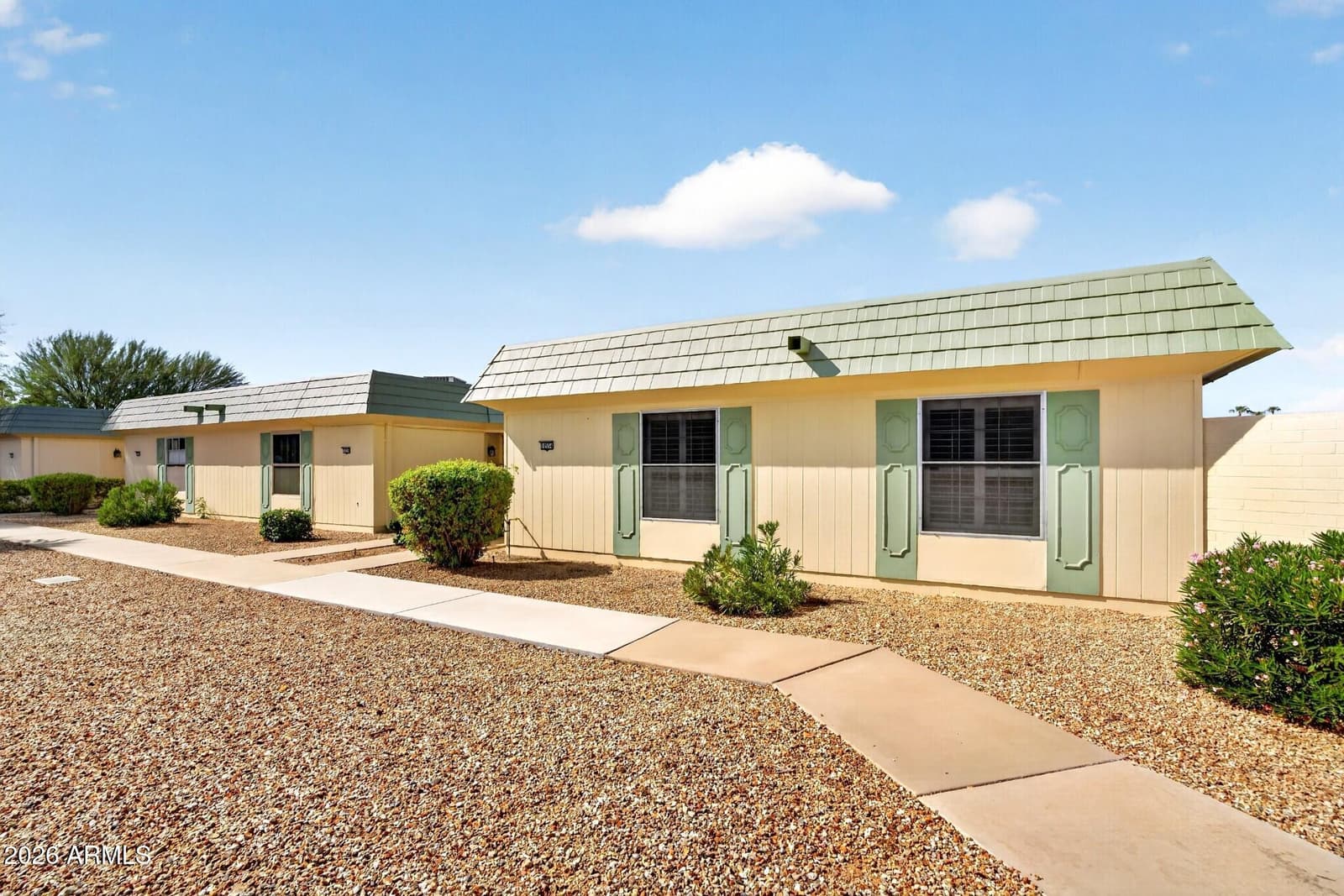 10554 W Ocotillo Drive, Sun City, AZ 85373 — photo 3 of 34