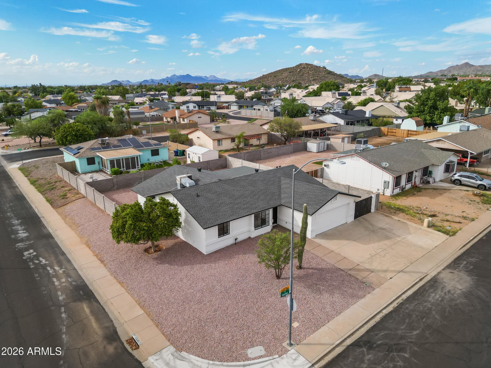 7402 E Halifax Circle, Mesa, AZ 85207 — photo 5 of 43
