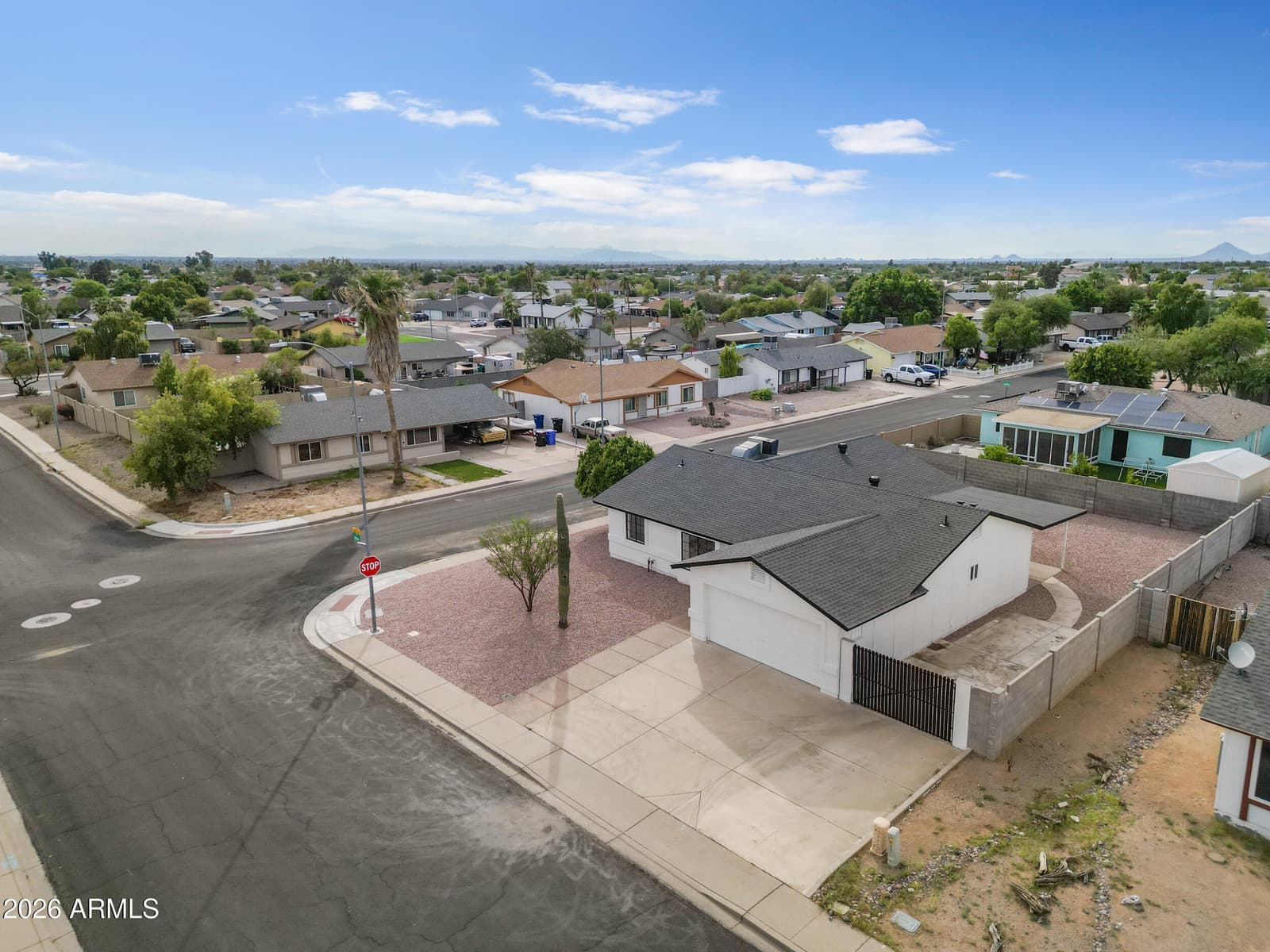 7402 E Halifax Circle, Mesa, AZ 85207 — photo 7 of 43