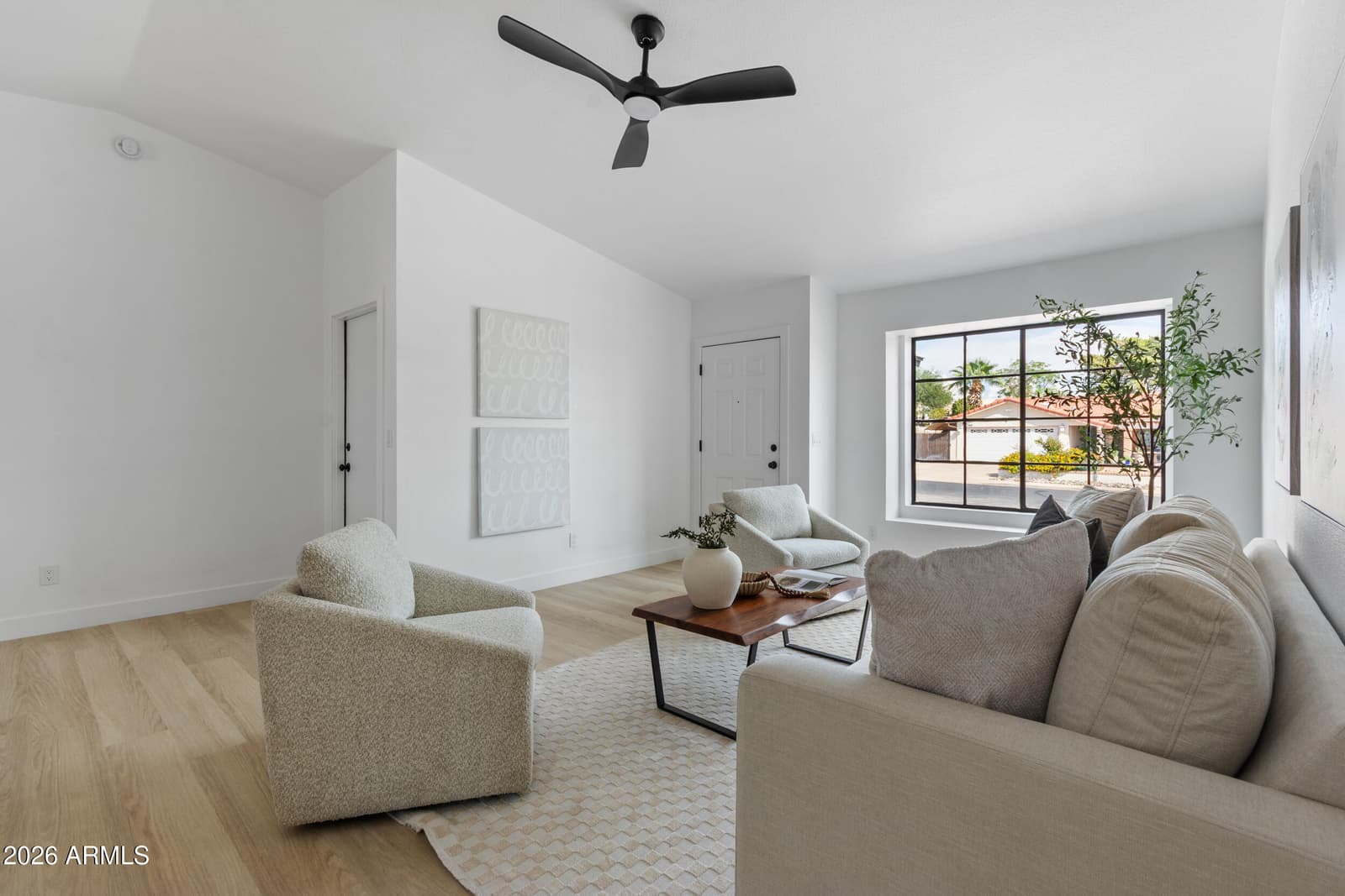 7402 E Halifax Circle, Mesa, AZ 85207 — photo 10 of 43