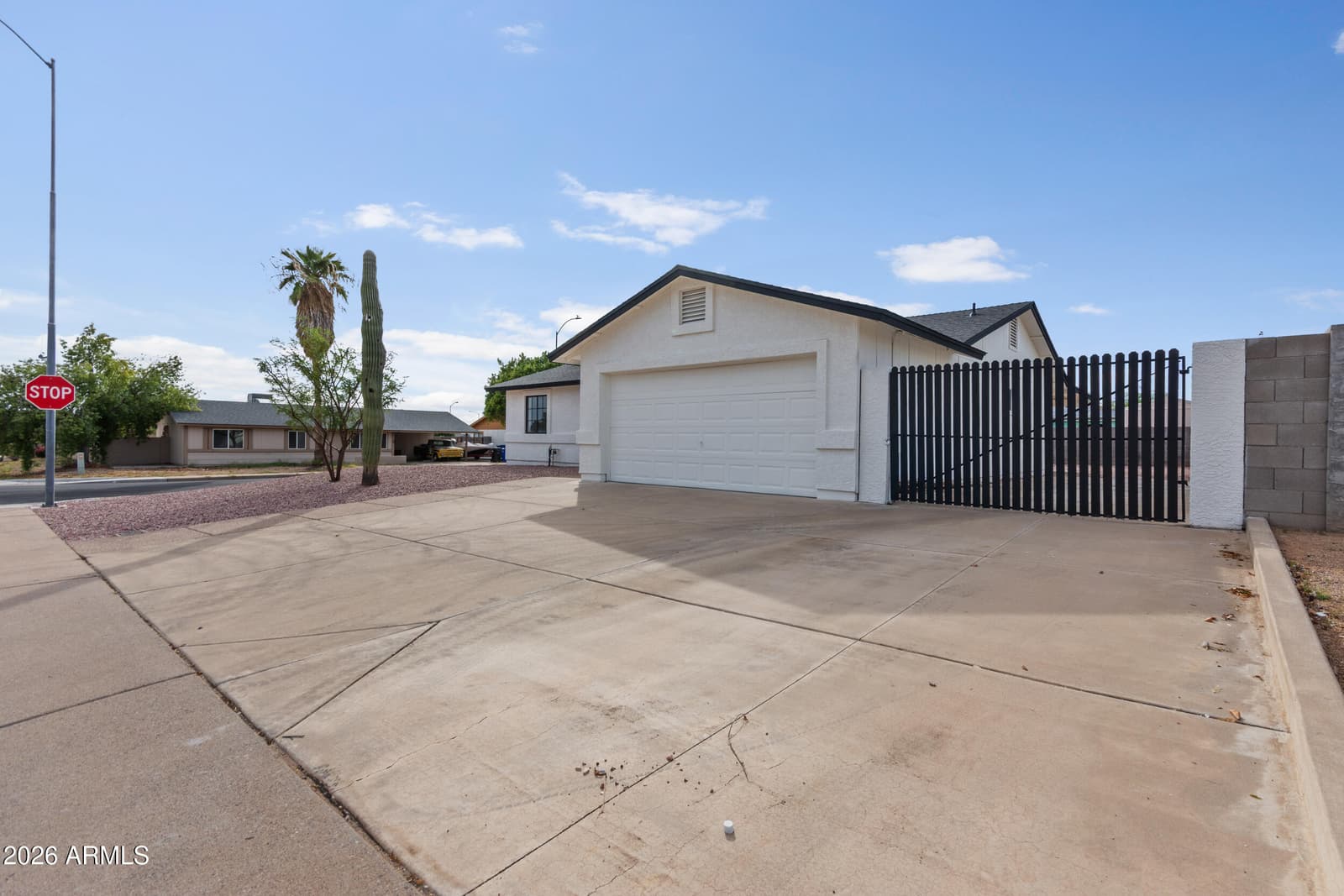 7402 E Halifax Circle, Mesa, AZ 85207 — photo 2 of 43