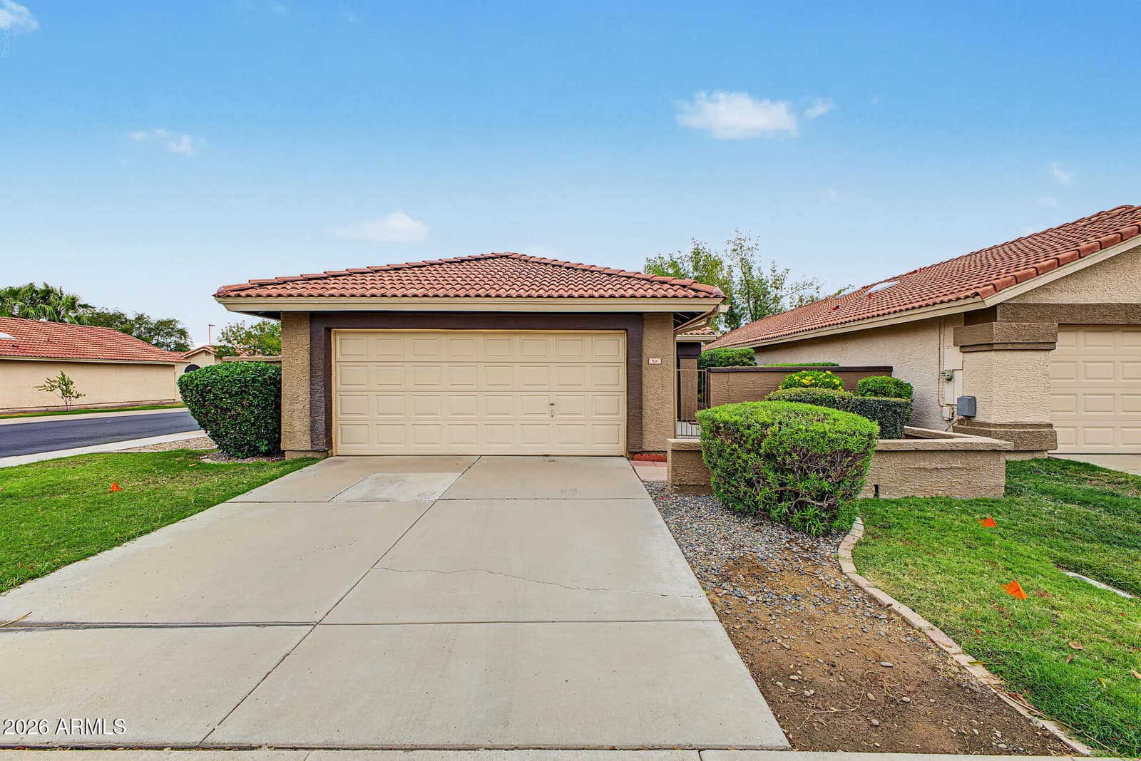 924 W Sunward Drive, Gilbert, AZ 85233 — photo 1 of 36