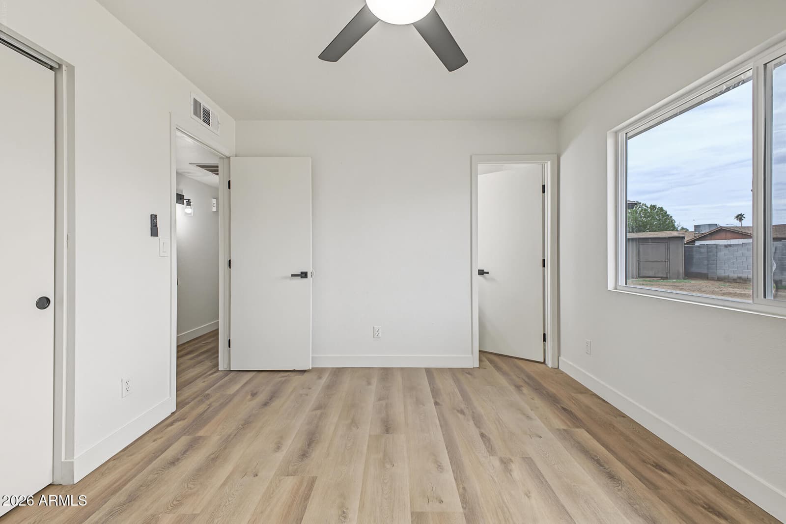7034 W Palo Verde Avenue, Peoria, AZ 85345 — photo 10 of 28