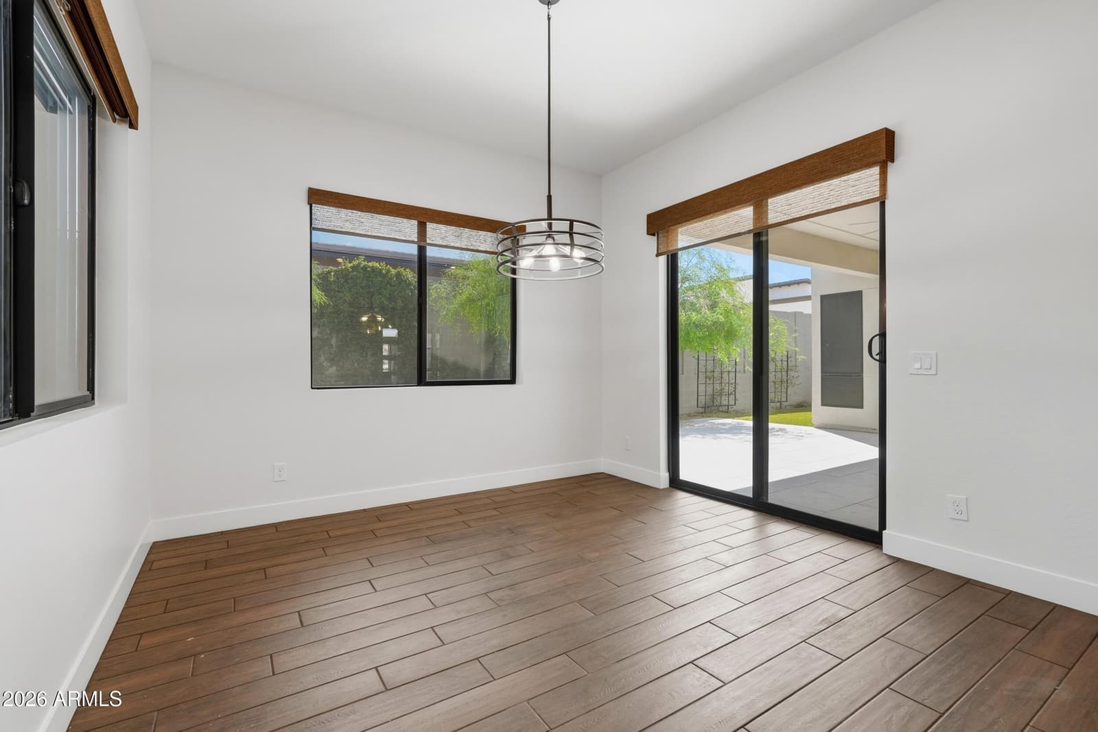 813 E Corral Road, Phoenix, AZ 85042 — photo 13 of 68