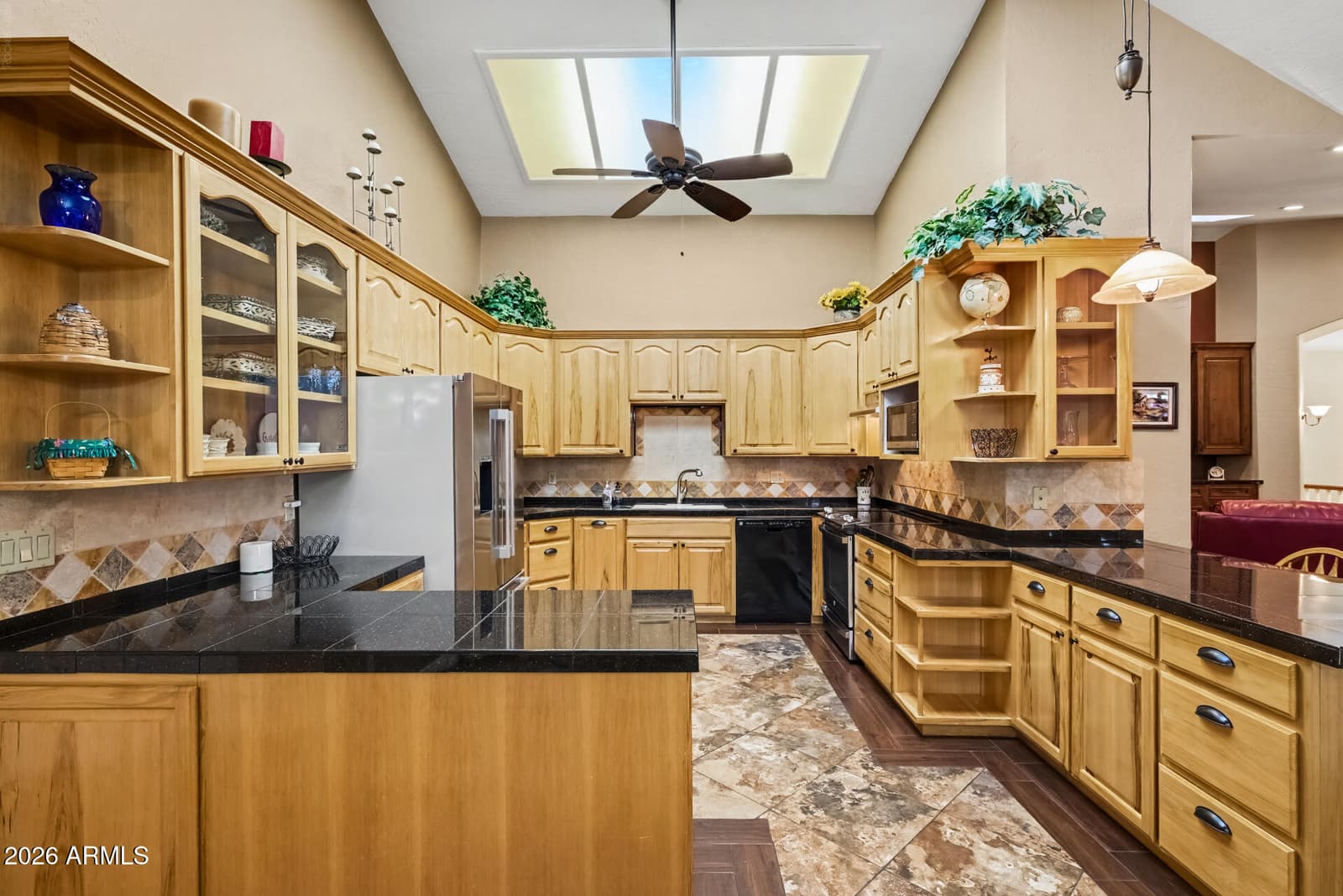 834 E San Angelo Avenue, Gilbert, AZ 85234 — photo 13 of 52