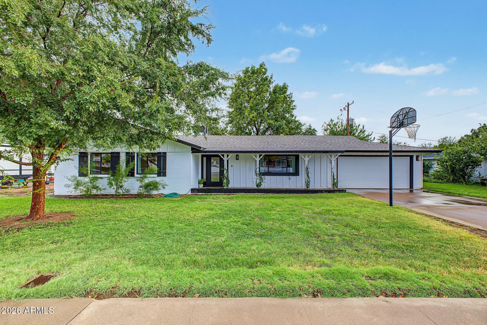 501 W DIANA Avenue, Phoenix, AZ 85021