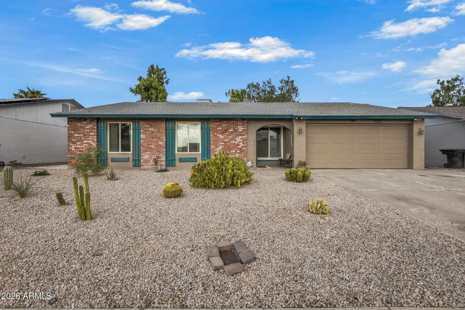 9425 N 63rd Drive, Glendale, AZ 85302 — photo 3 of 32
