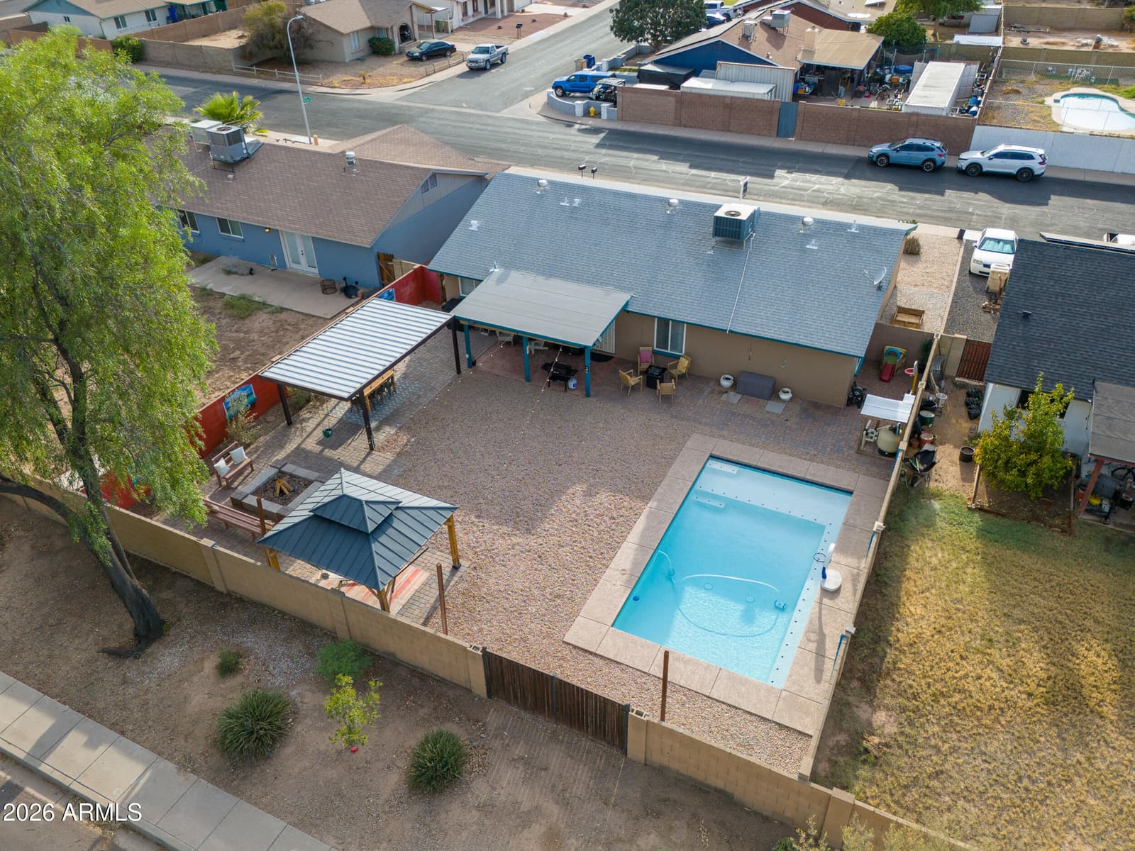 9425 N 63rd Drive, Glendale, AZ 85302 — photo 30 of 32