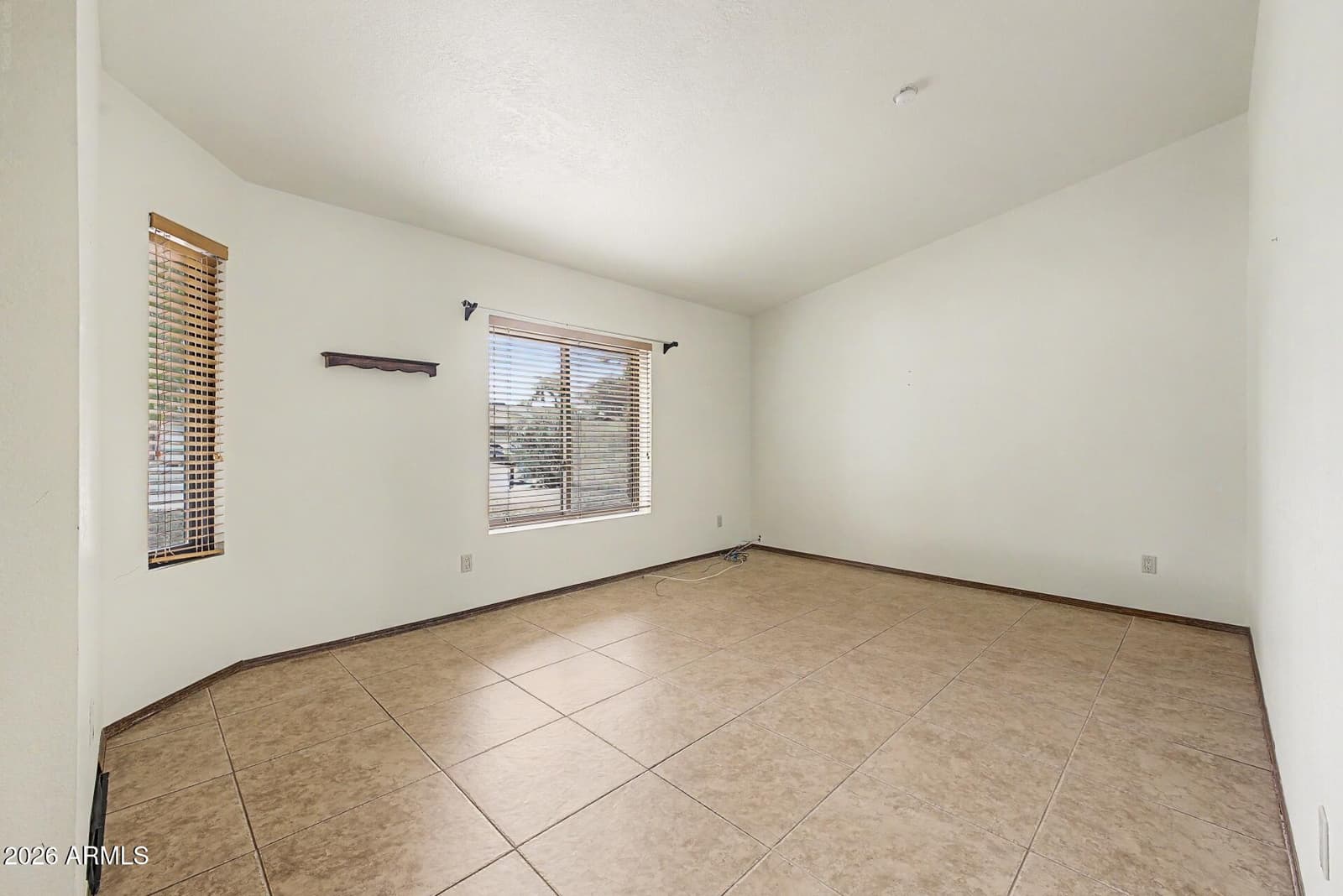 3302 W Kristal Way, Phoenix, AZ 85027 — photo 5 of 29