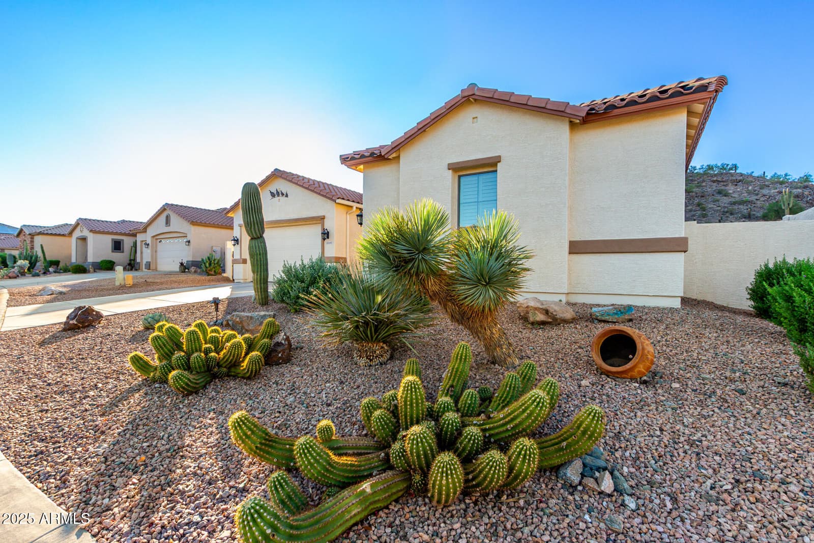 31492 N Sonza Way, San Tan Valley, AZ 85143 — photo 10 of 67