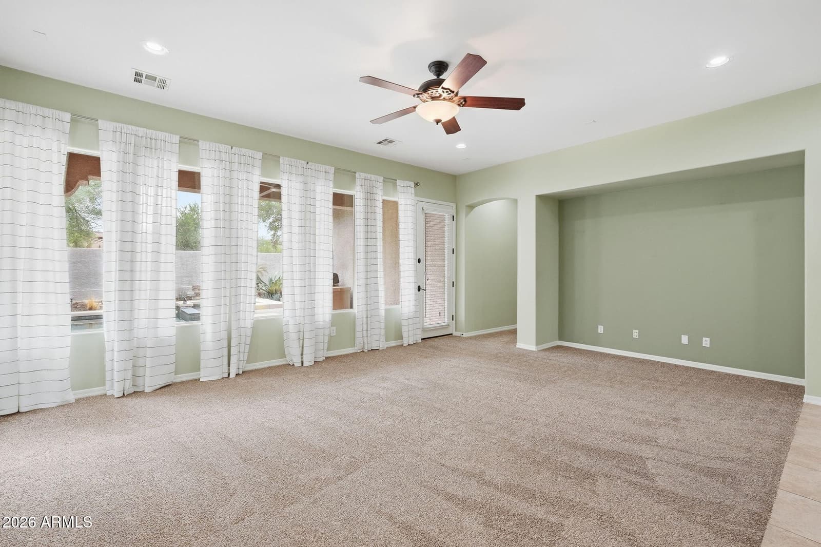 26162 N 85th Lane, Peoria, AZ 85383 — photo 9 of 50