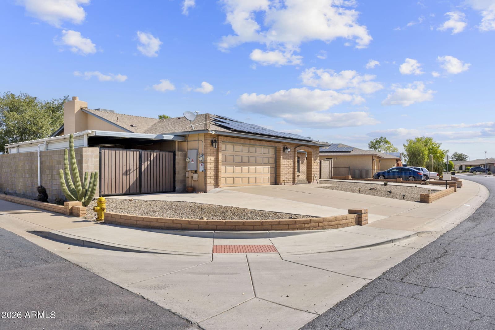 3314 W Topeka Drive, Phoenix, AZ 85027 — photo 3 of 64