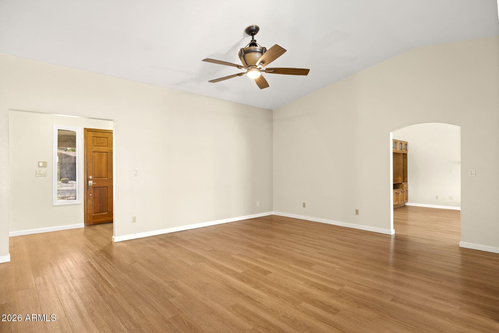 3314 W Topeka Drive, Phoenix, AZ 85027 — photo 9 of 64