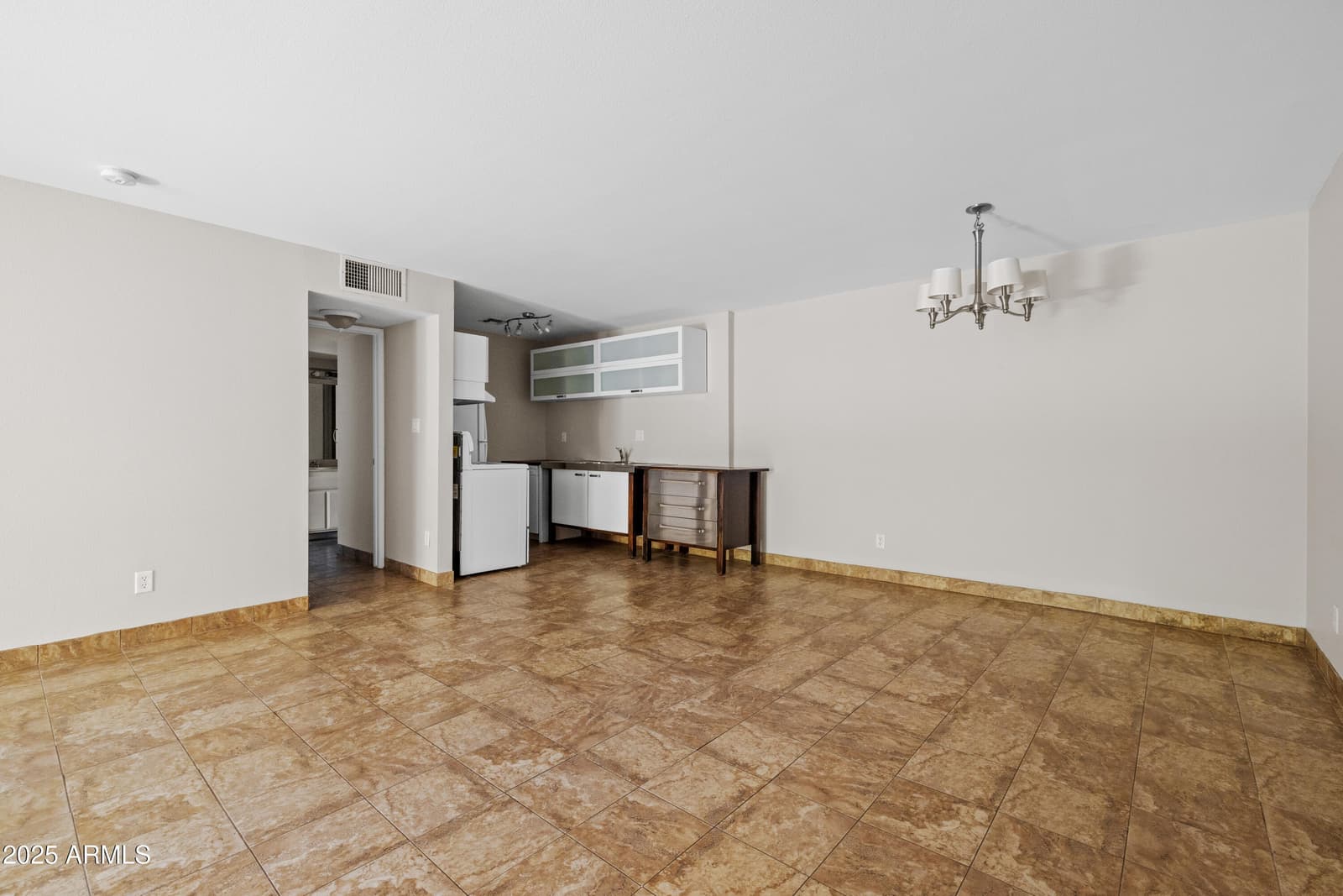5525 E Thomas Road R11, Phoenix, AZ 85018 — photo 3 of 15