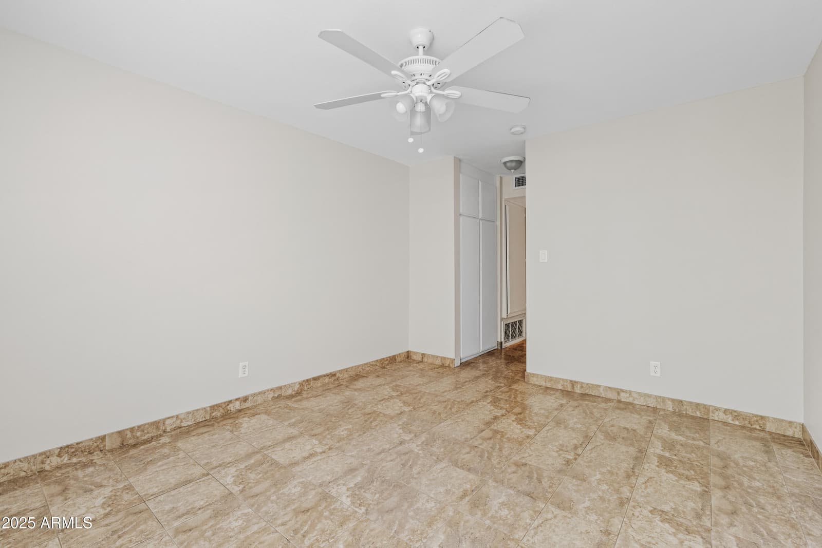 5525 E Thomas Road R11, Phoenix, AZ 85018 — photo 11 of 15