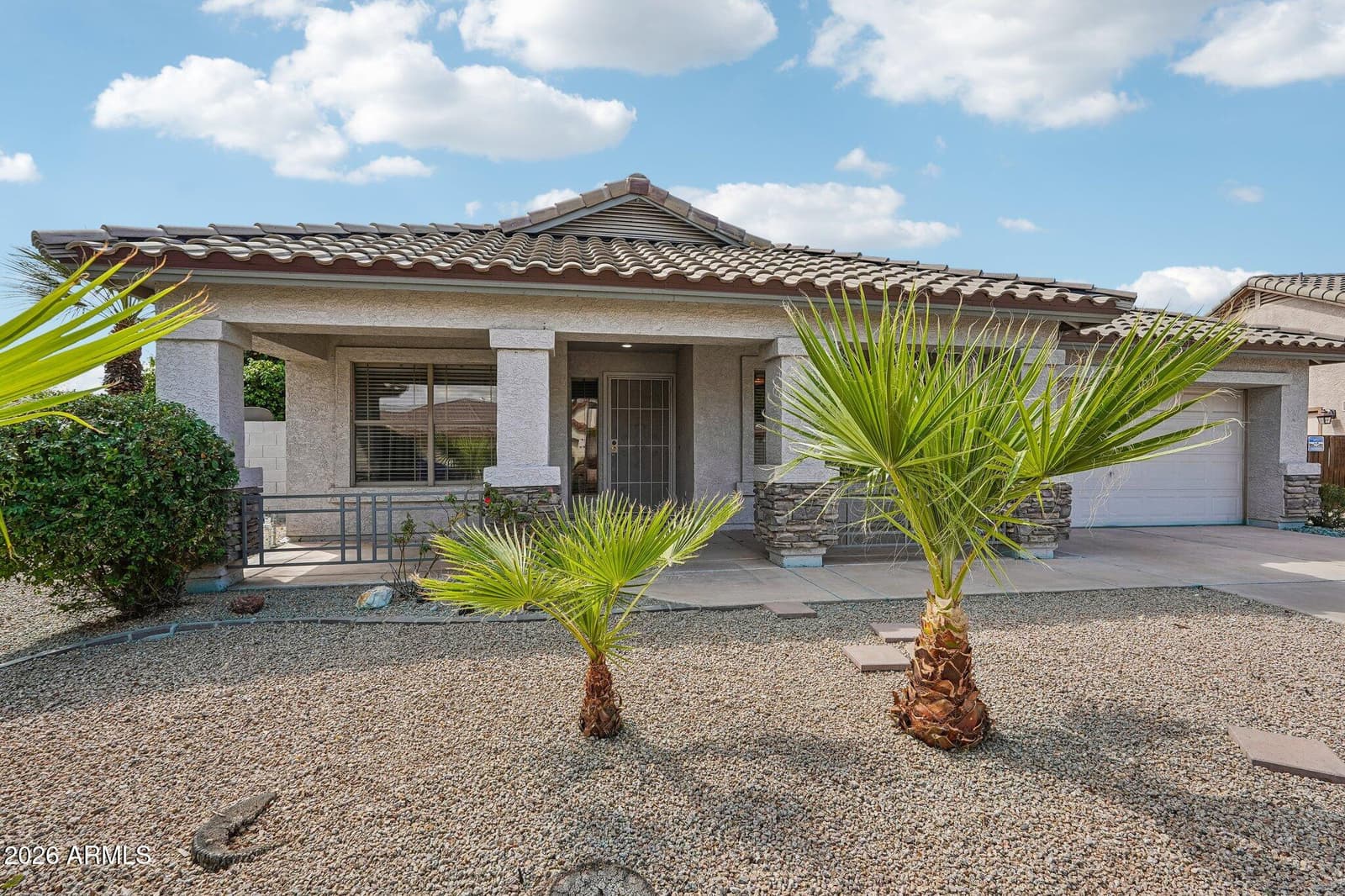 15287 W Tad Lane, Surprise, AZ 85374 — photo 5 of 46