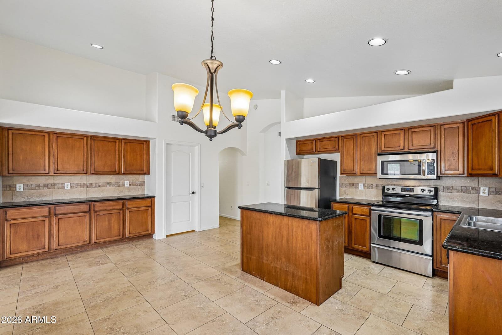 15287 W Tad Lane, Surprise, AZ 85374 — photo 11 of 46