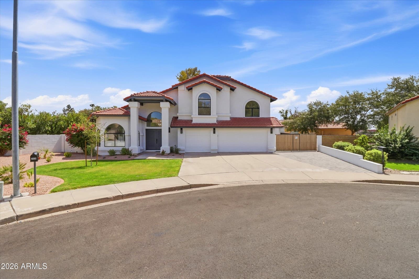 2059 E Glencove Circle, Mesa, AZ 85213 — photo 1 of 47