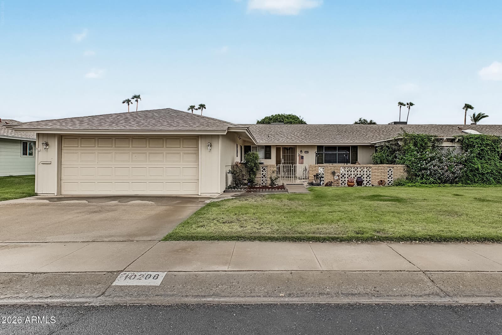 10208 W Kingswood Circle, Sun City, AZ 85351 — photo 1 of 41