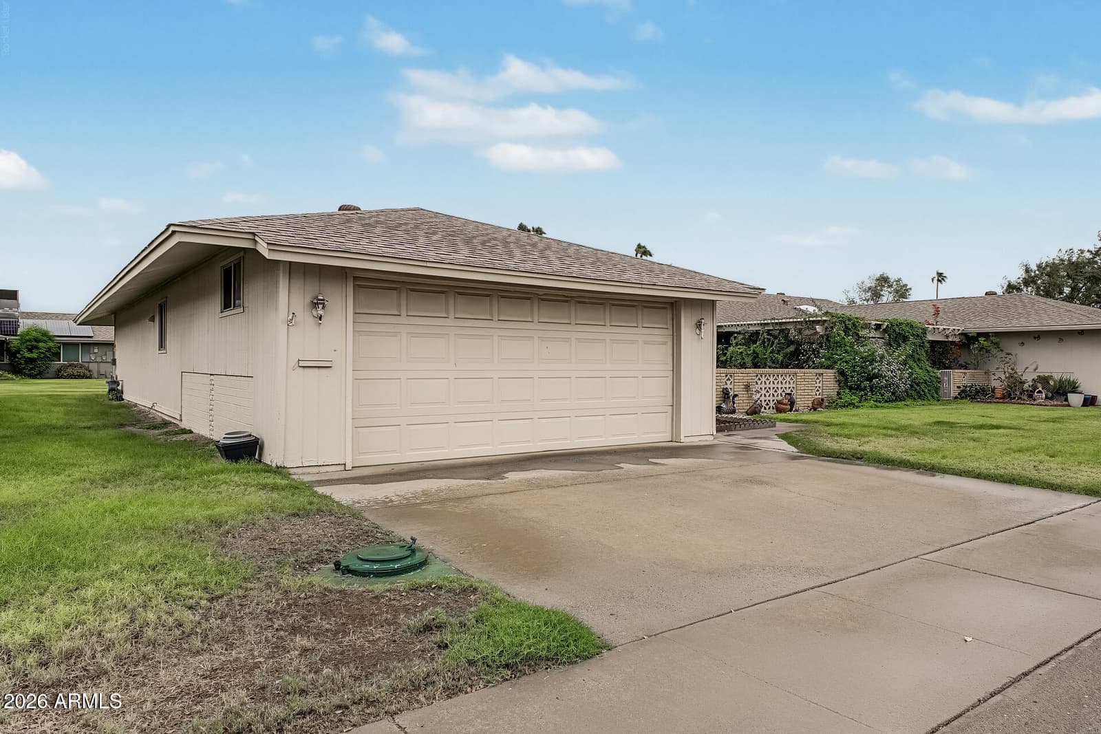 10208 W Kingswood Circle, Sun City, AZ 85351 — photo 2 of 41