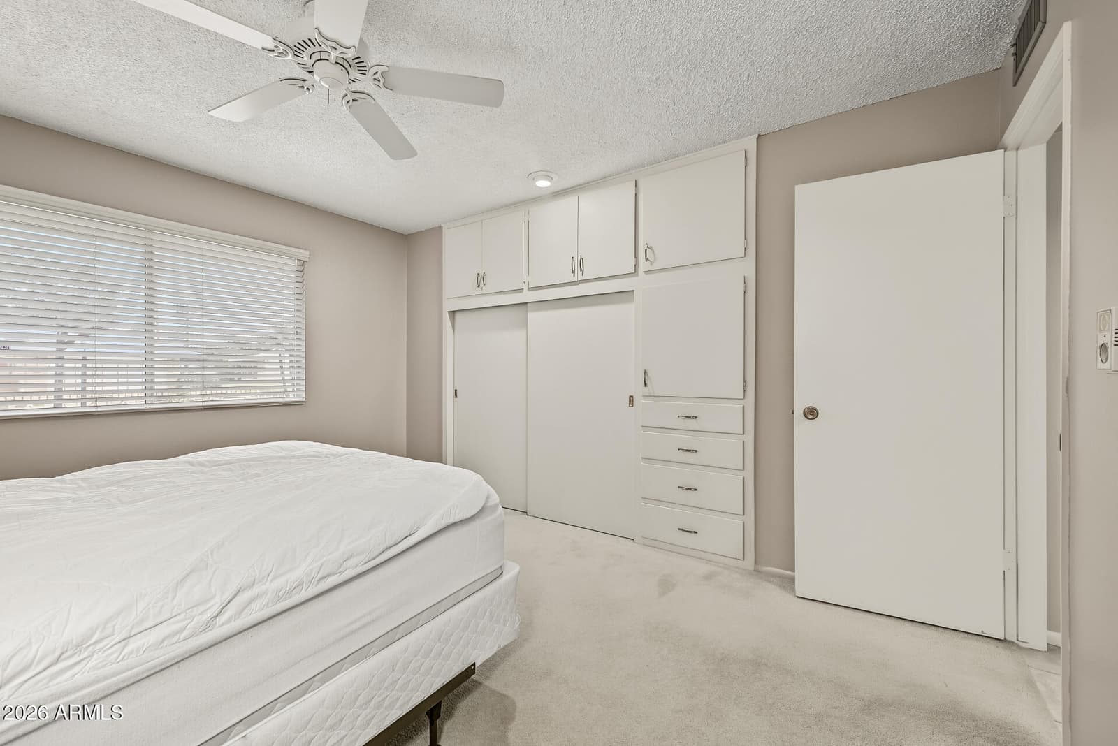 10208 W Kingswood Circle, Sun City, AZ 85351 — photo 15 of 41
