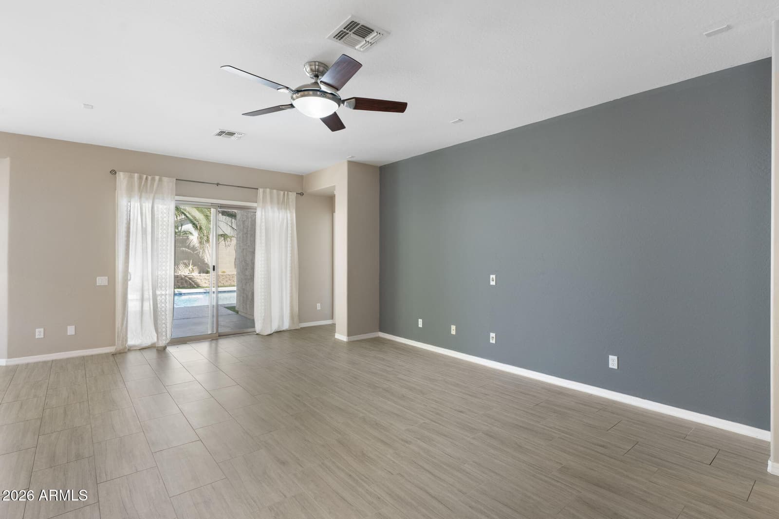 5218 W Buckskin Trail, Phoenix, AZ 85083 — photo 6 of 39