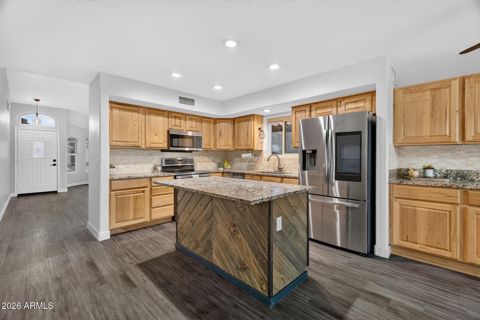 1301 E Sierra Madre Avenue, Gilbert, AZ 85296 — photo 12 of 71