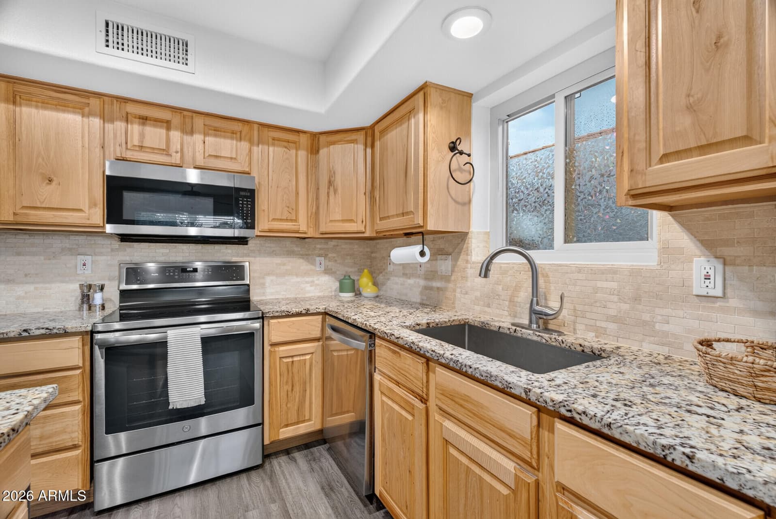 1301 E Sierra Madre Avenue, Gilbert, AZ 85296 — photo 18 of 71